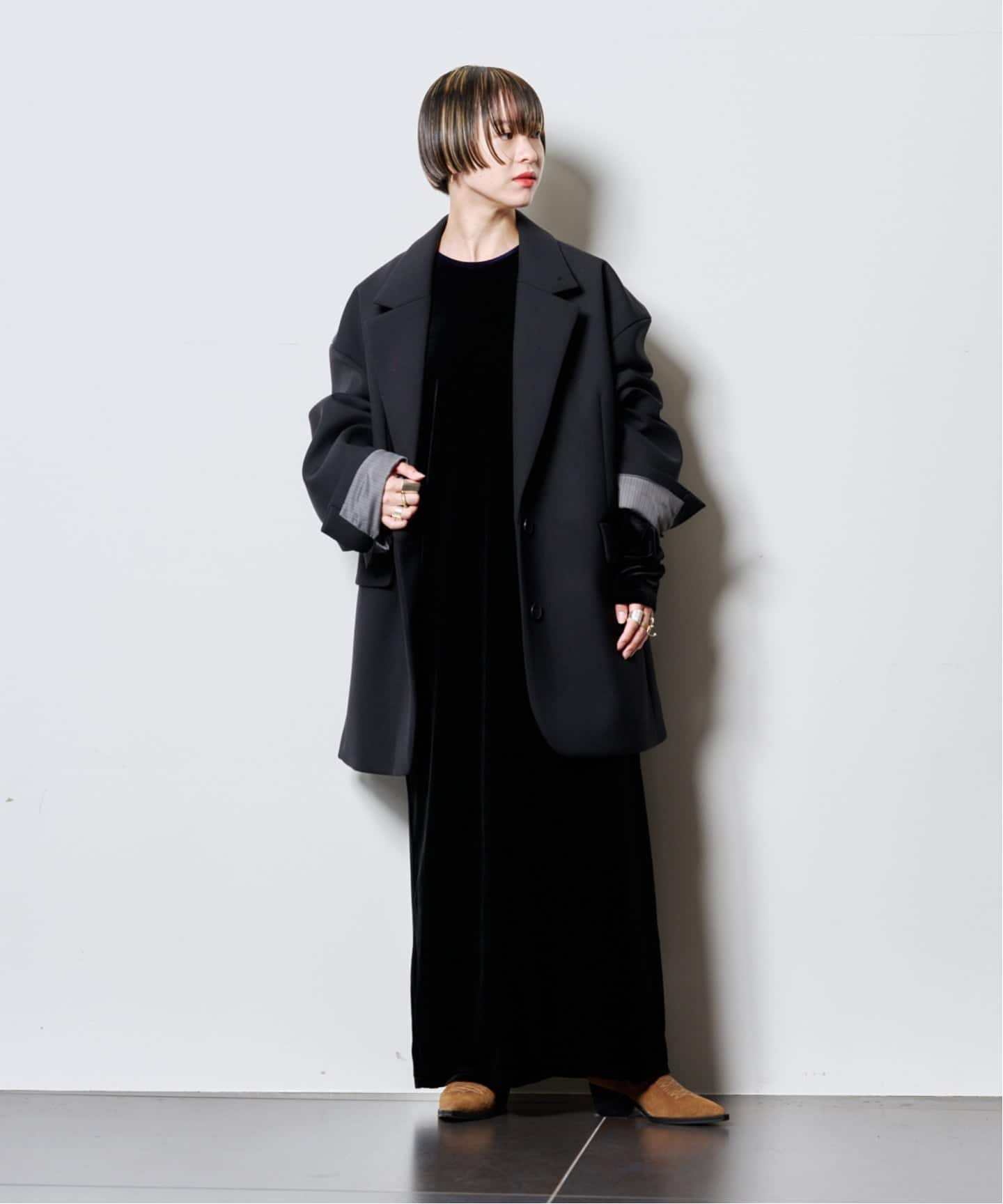 MAURIZIO BONAS 黒　ジャケット SHINYAKOZUKA（シンヤコヅカ）の「【SHINYA KOZUKA