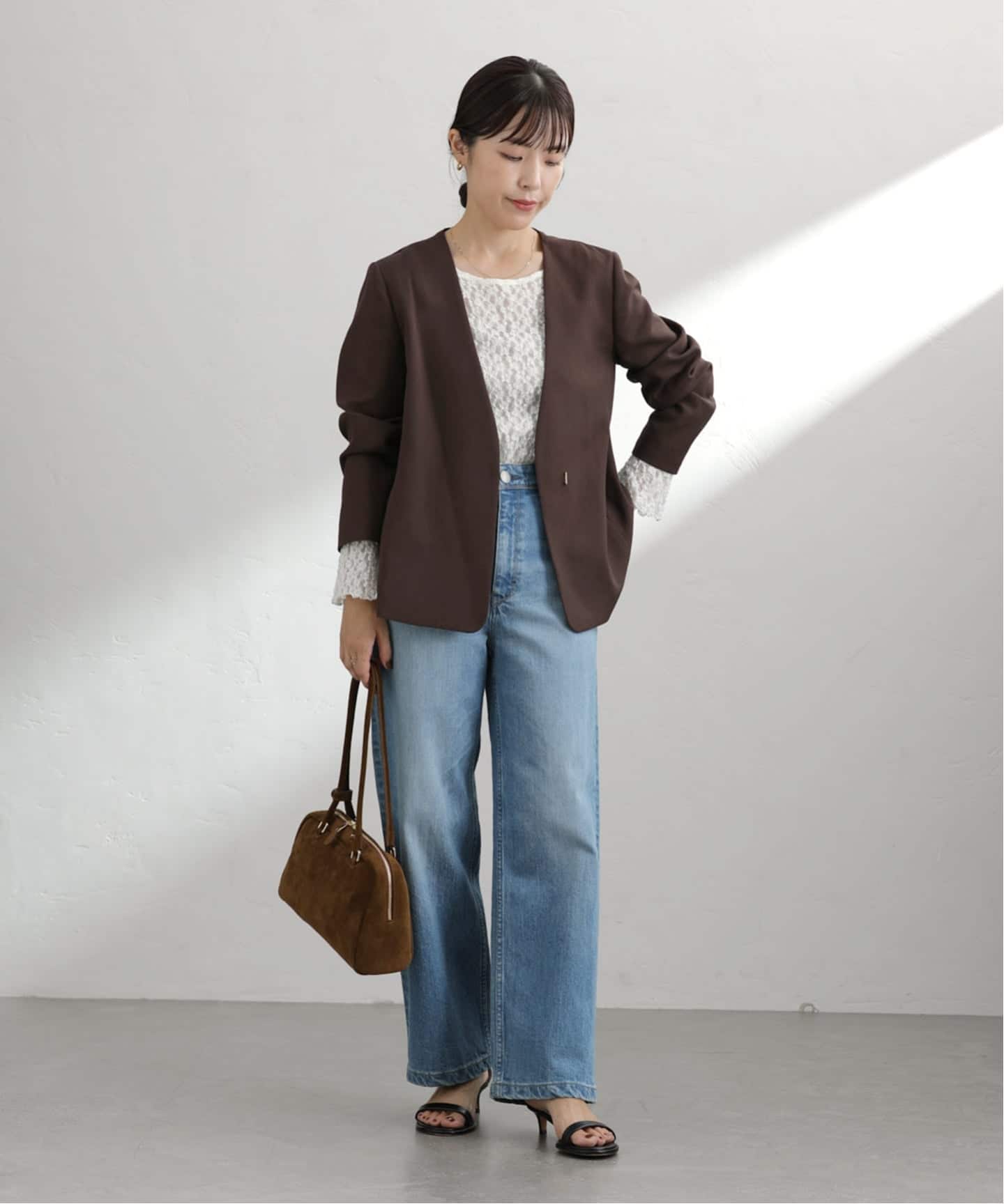 ラトータリテ　ノーカラーレザージャケット　38サイズ　本革　美品 ラトータリテ ノーカラーレザージャケット 38サイズ 本革 美品