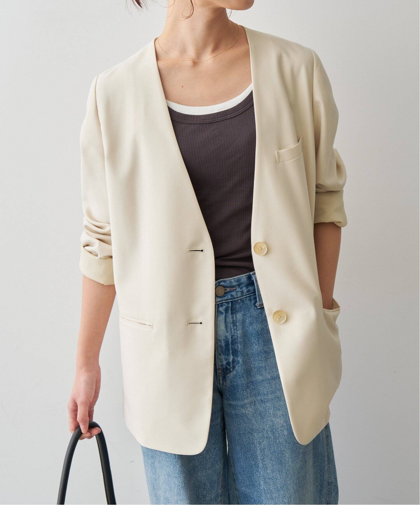 パウダーツイルノーカラージャケット（テーラードジャケット