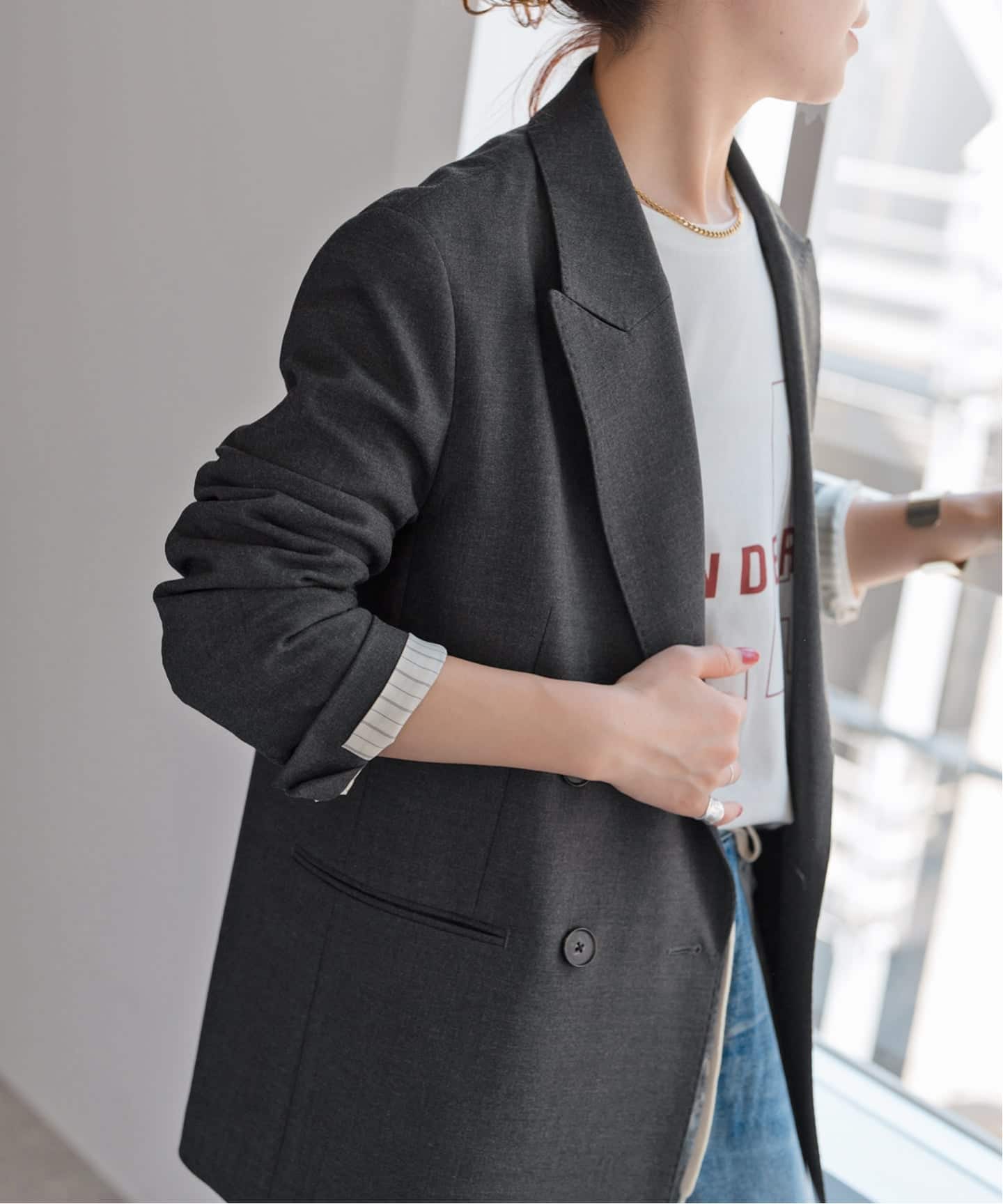 ウールブレンドダブルブレストジャケット（テーラードジャケット