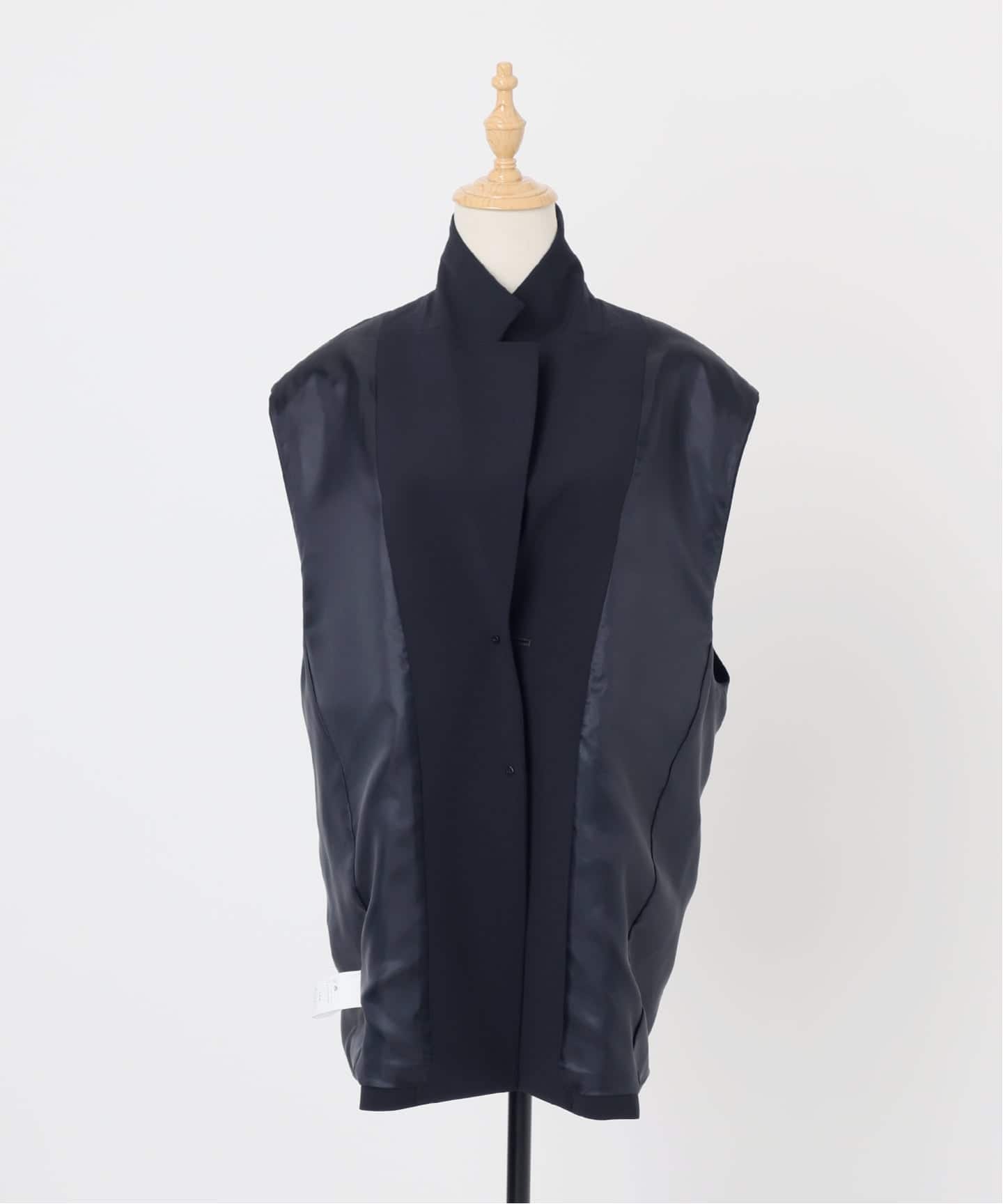 コクーンシルエットオーバージレ（ジレ）｜NOBLE（ノーブル）の通販