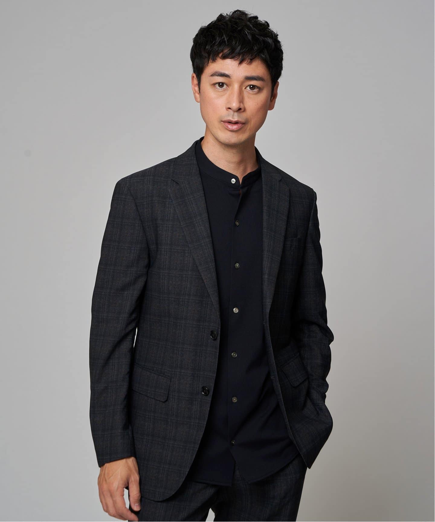 【新品未使用】EDIFICE  Light TR 2Bジャケット セットアップ可 ÉDIFICE 2021 SS 