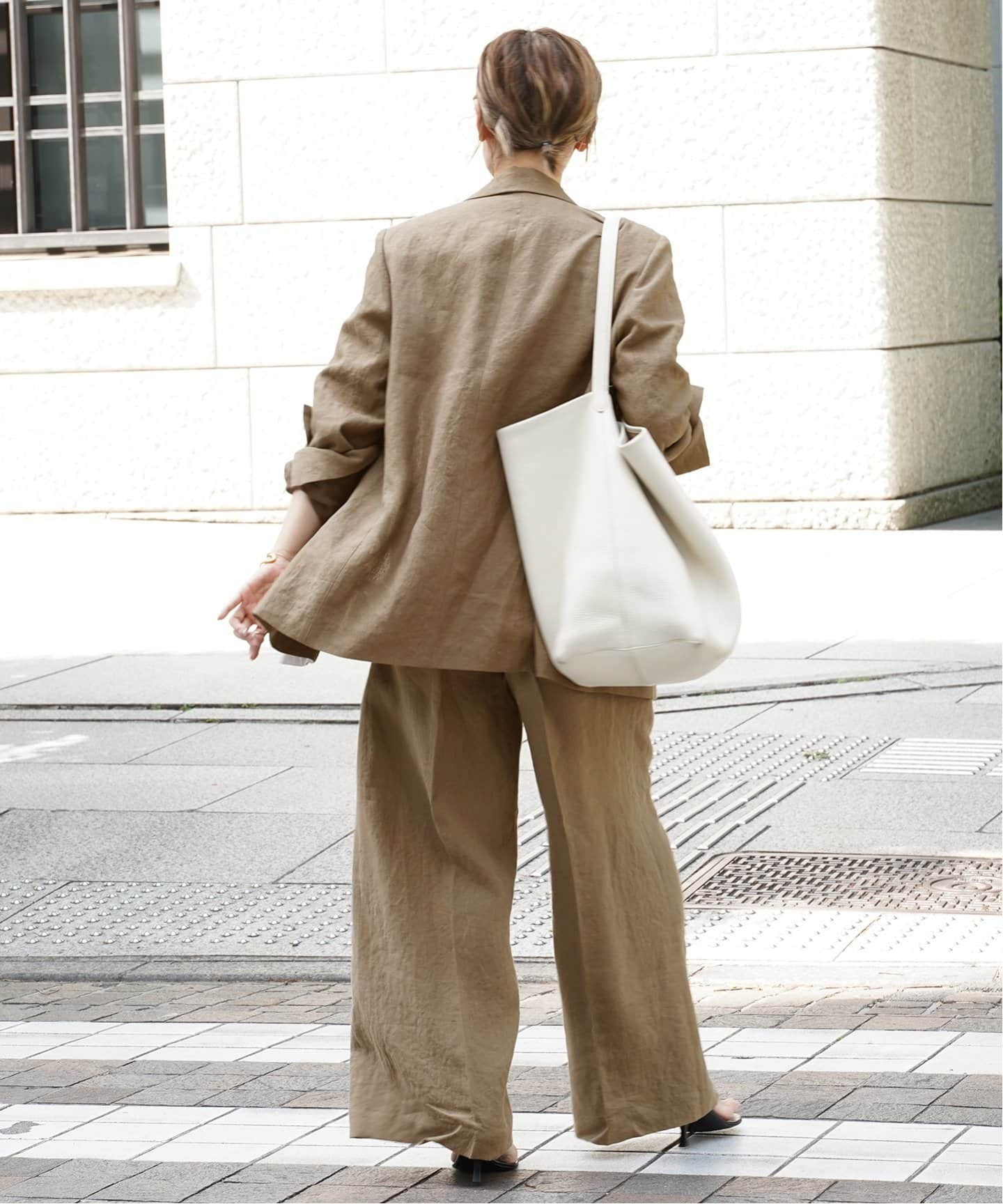 ドゥーズィエムクラスLinen ブレザー茶 Linen Essential ジャケット（テーラードジャケット）｜Deuxieme