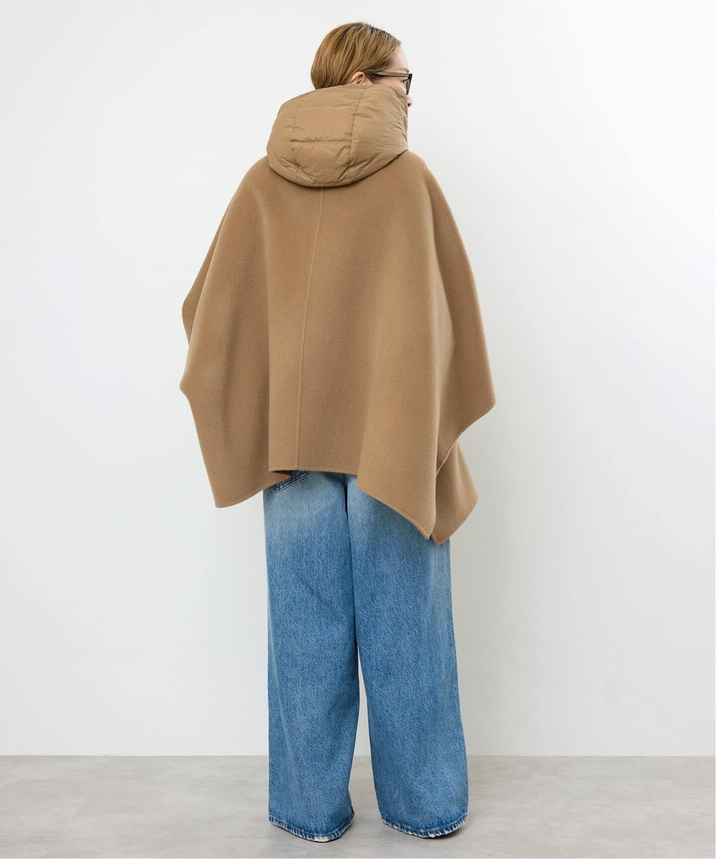 予約》【MY WHITE/マイホワイト】CAPE（ポンチョ・マント