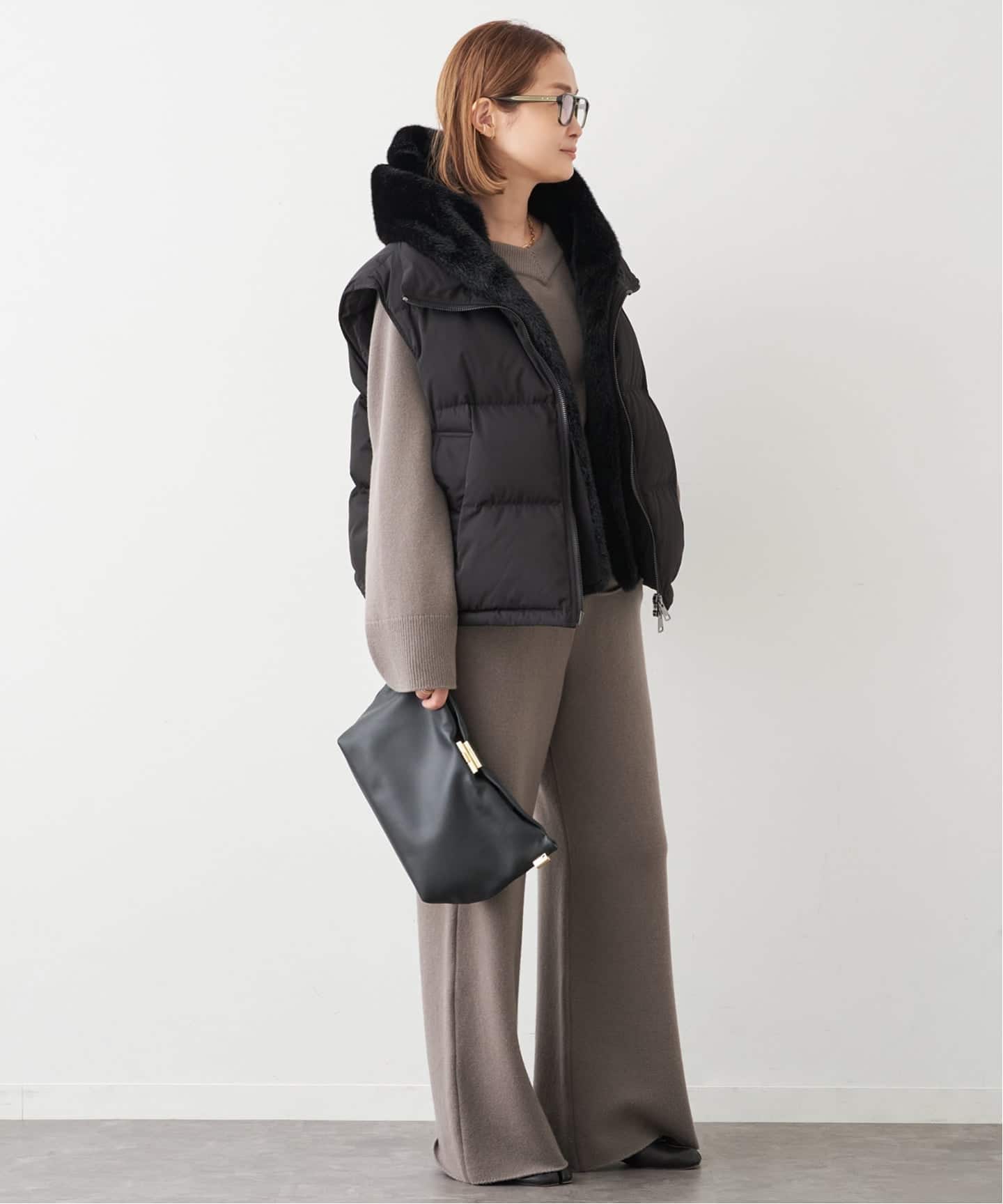 予約》【MY WHITE/マイホワイト】VEST（ダウン・中綿ベスト