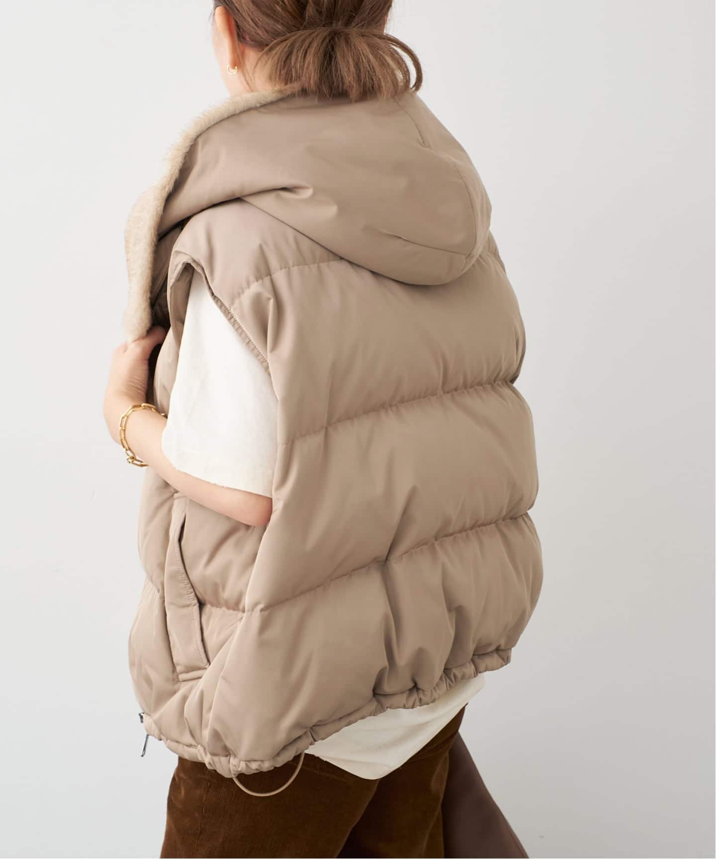 【完売品】ドゥーズィエムクラス　別注　 MY WHITE ダウンベスト　黒 予約》【MY WHITE/マイホワイト】VEST（ベスト）｜Deuxieme