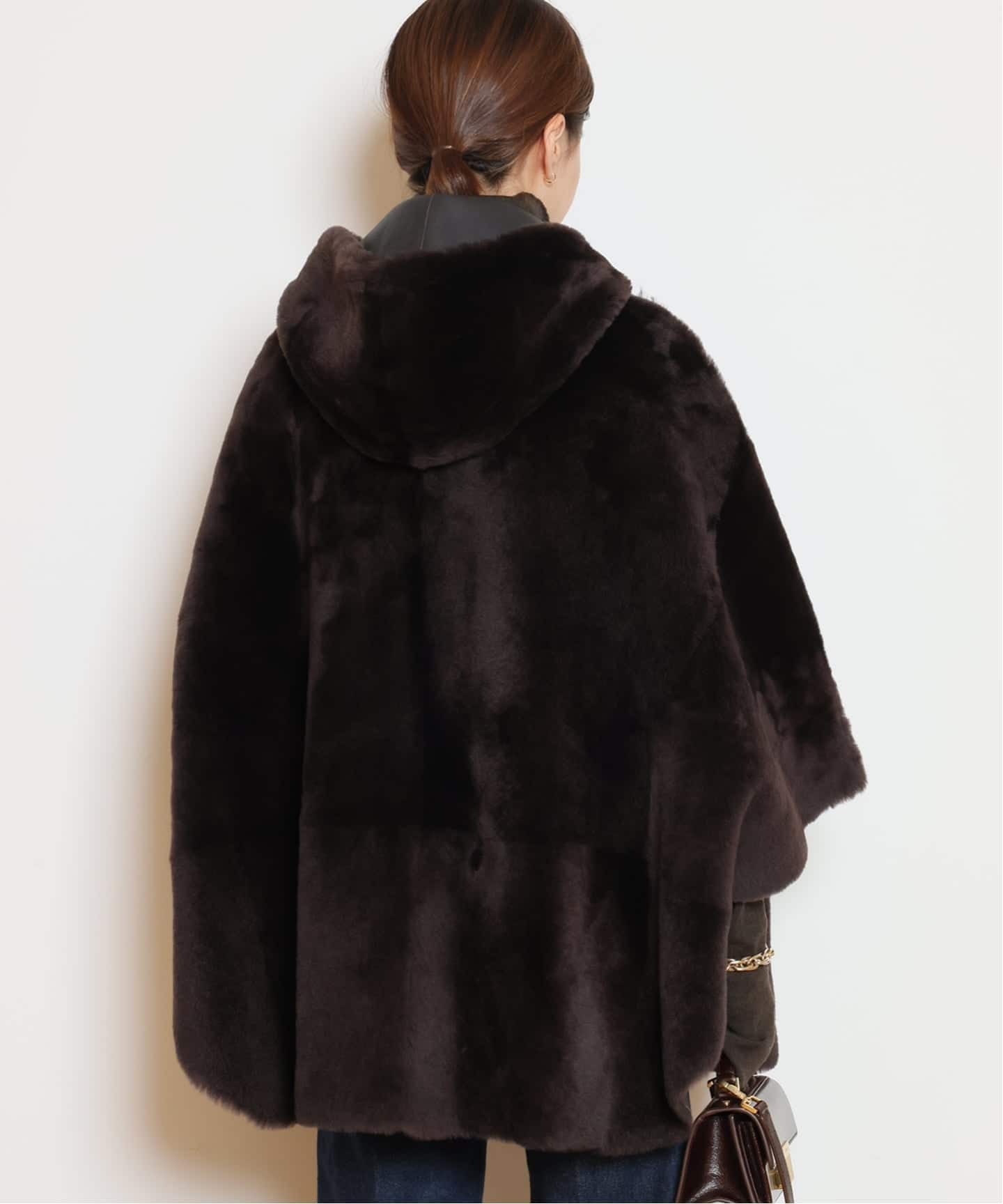 【イタリア製】ES RECH リアルムートン　毛皮　ミディ丈　ブラック ENES/エネス】 HOODED SHEARING コート（ムートンコート）｜MUSE de