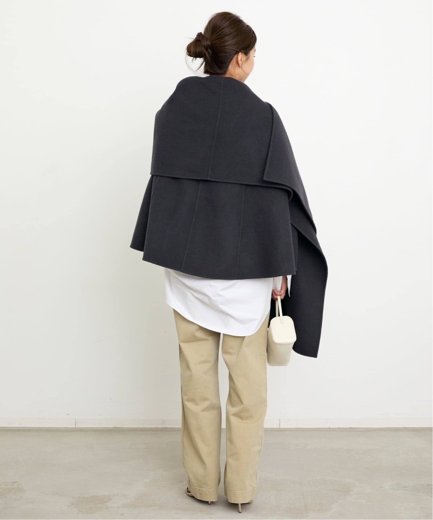 Fluffy Wrap Poncho（ポンチョ・マント）｜L'Appartement