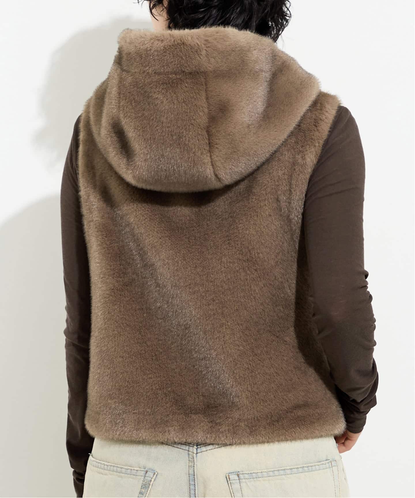 LOU ANDREA/ルーアンドレア】 HOOD VEST（ジレ）｜L'Appartement