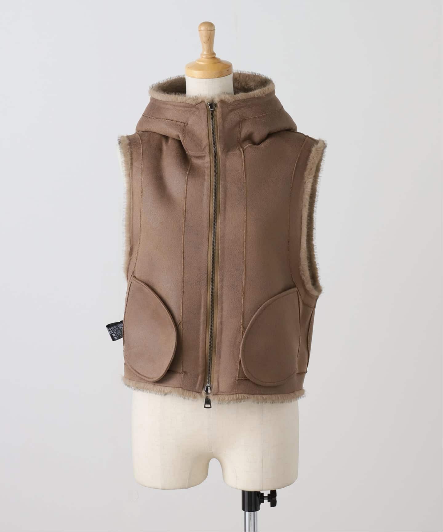 LOU ANDREA/ルーアンドレア】 HOOD VEST（ジレ）｜L'Appartement