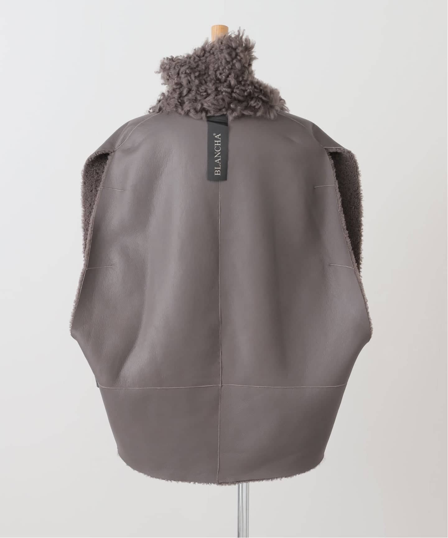 BLANCHA/ブランカ】 MOUTON VEST（ベスト）｜L'Appartement