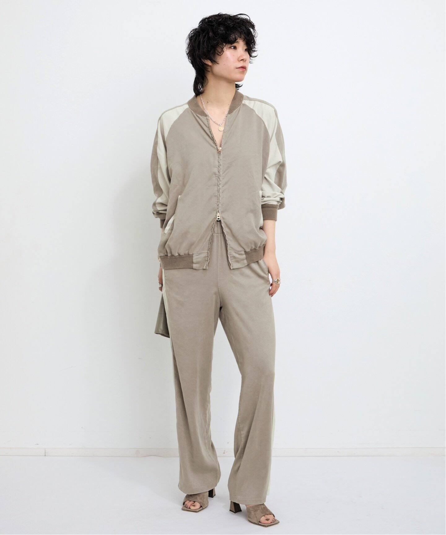 REMI RELIEF/レミ レリーフ】 SUEDE LIKE RAGLAN ZIP JACKET