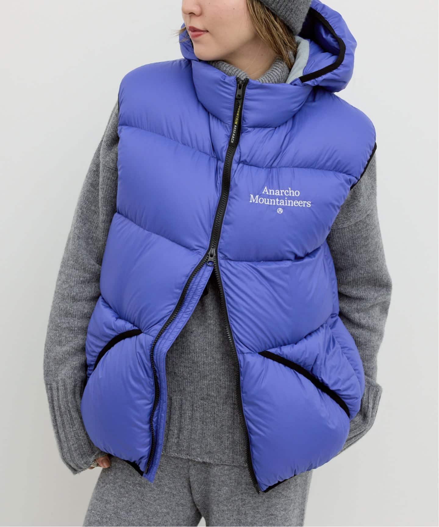 MOUNTAIN RESEARCH/マウンテン リサーチ】 PUFF VEST（ダウン・中綿