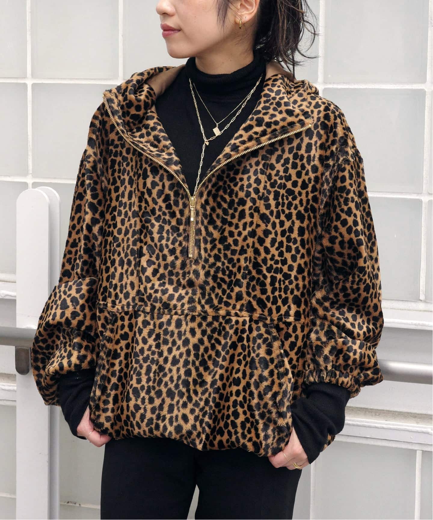 レーヨンシールプリントアノラック（その他ブルゾン／アウター）｜AP