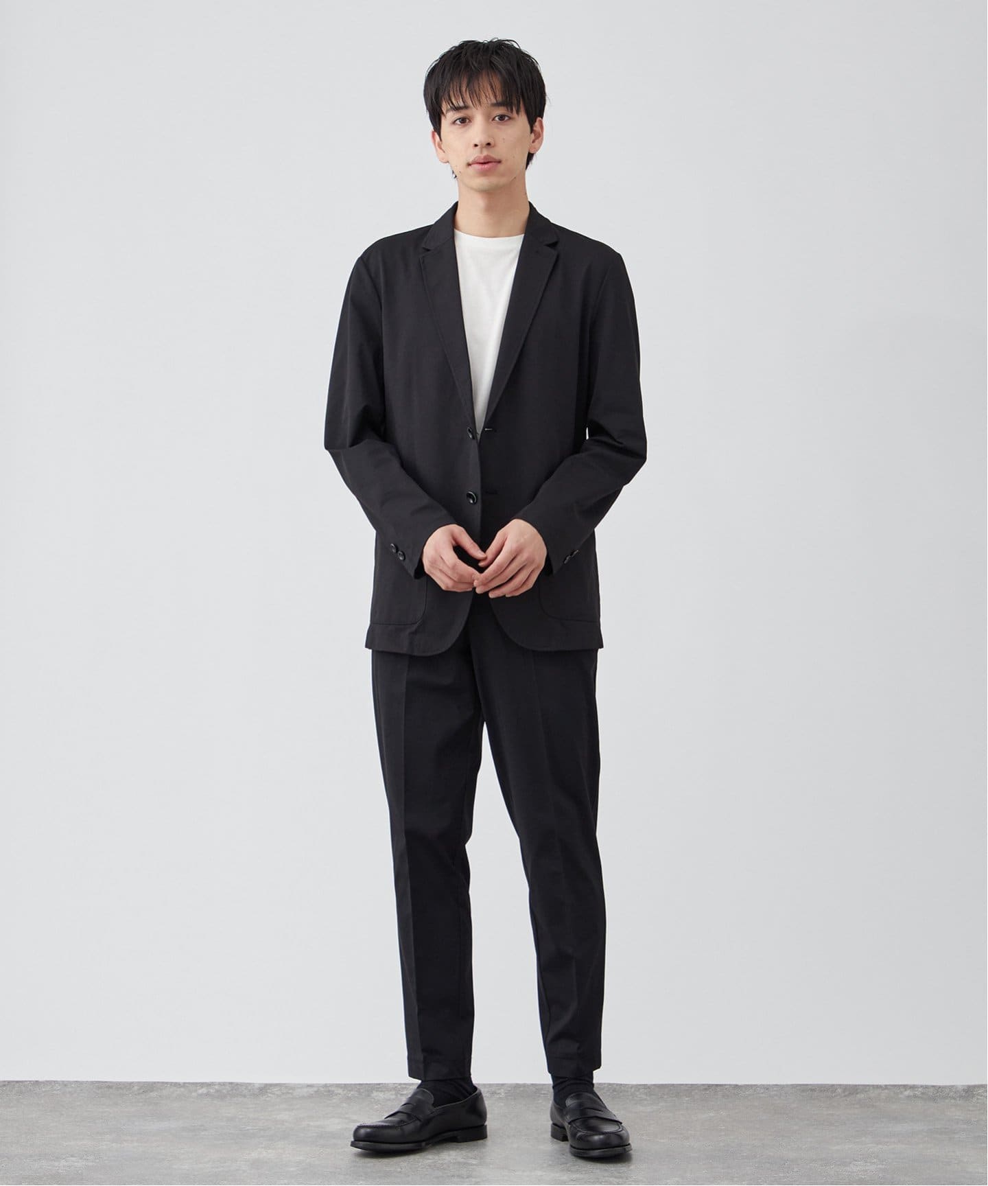 【新品タグ付】カフェドシクリステ　ペトラ　ナイロンジャケット　ネイビー　S WORK WEAR SUIT テーラードライトジャケット・裏地なし【返品