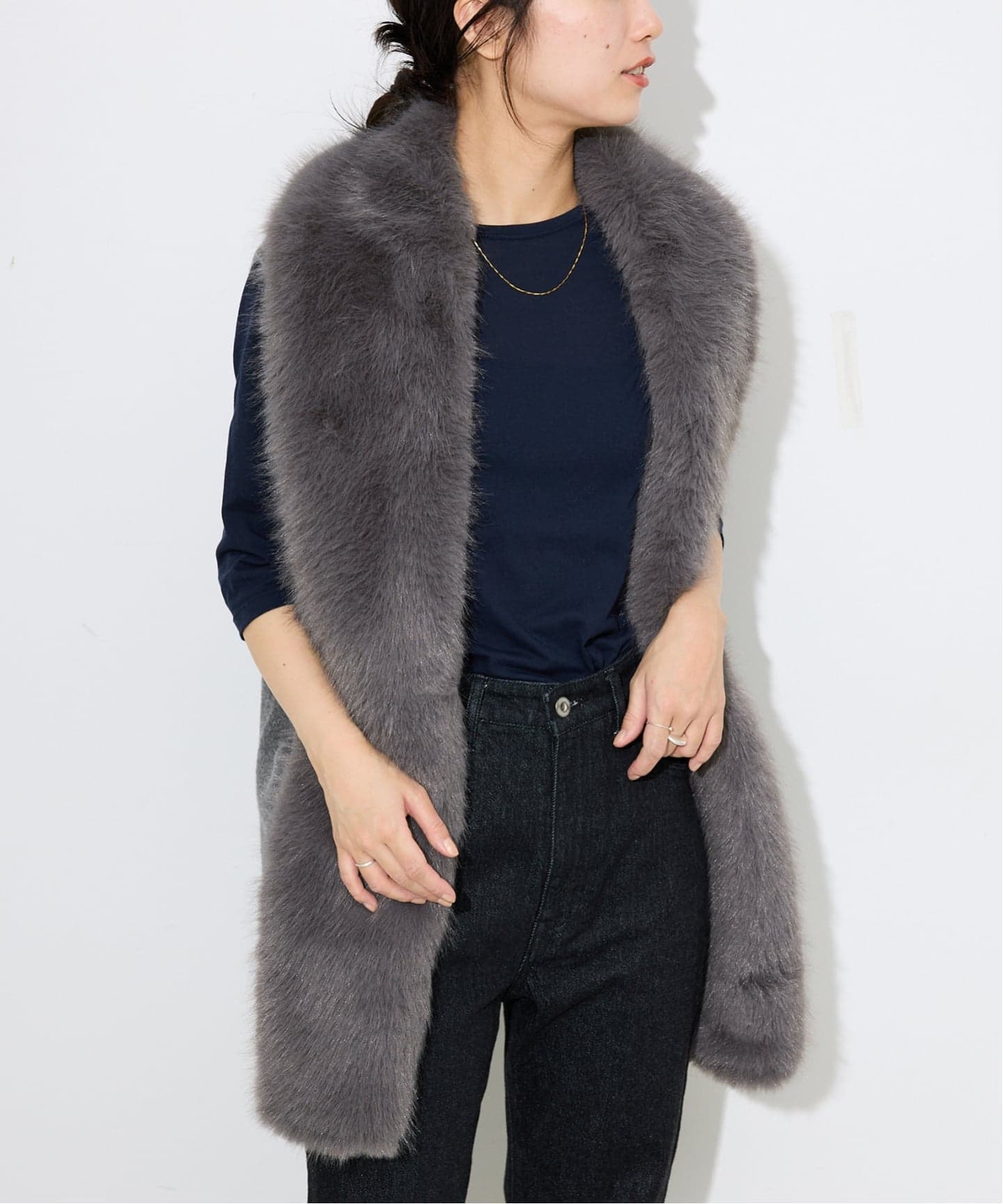 【美品】SLOBE  IENA  ECOPEL ボアベスト 美品 SLOBE IENA ECOPEL ボアショートベスト 黒 2023AW - メルカリ