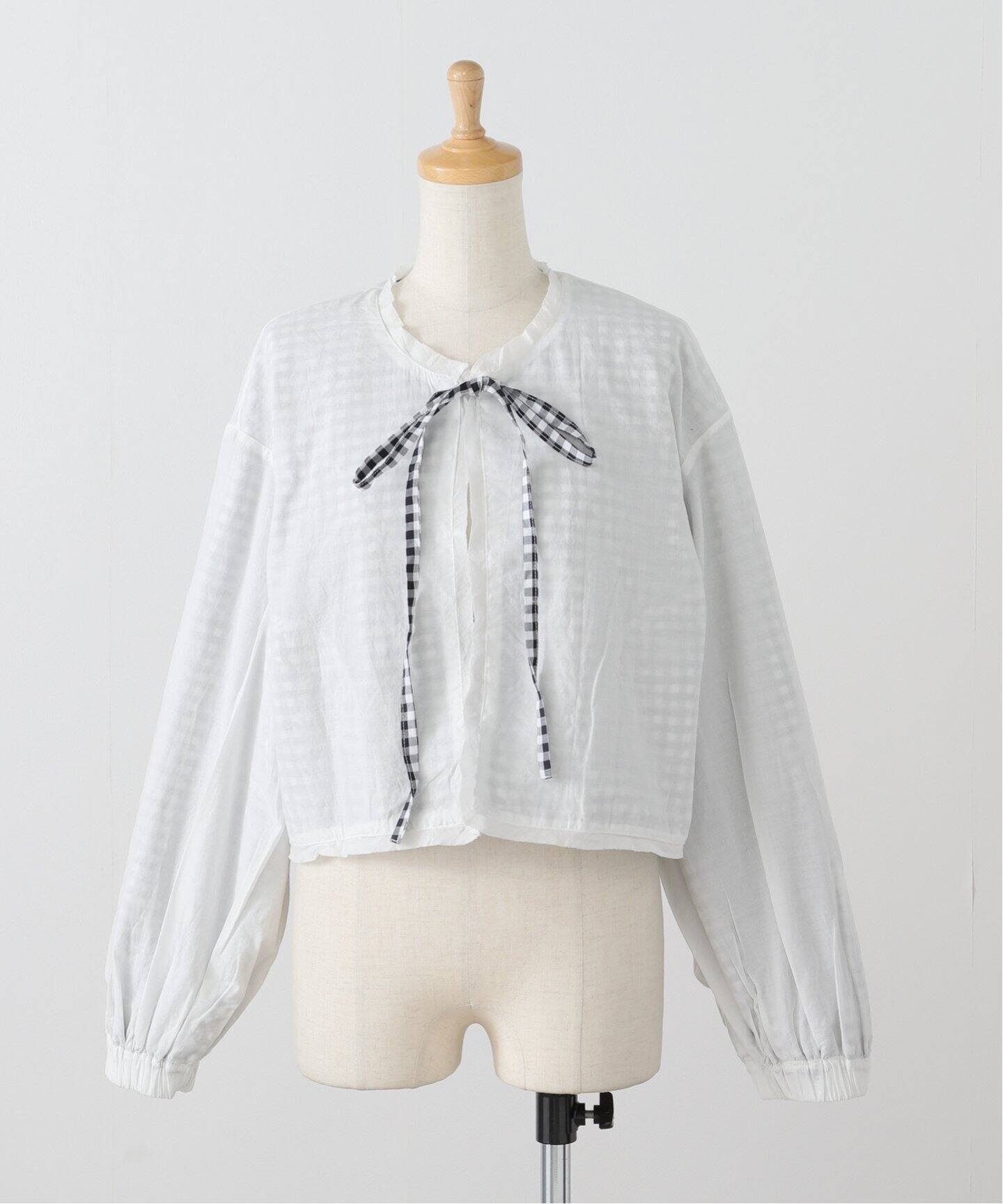 Crinkle crinkle crinkle embroidery ボレロ