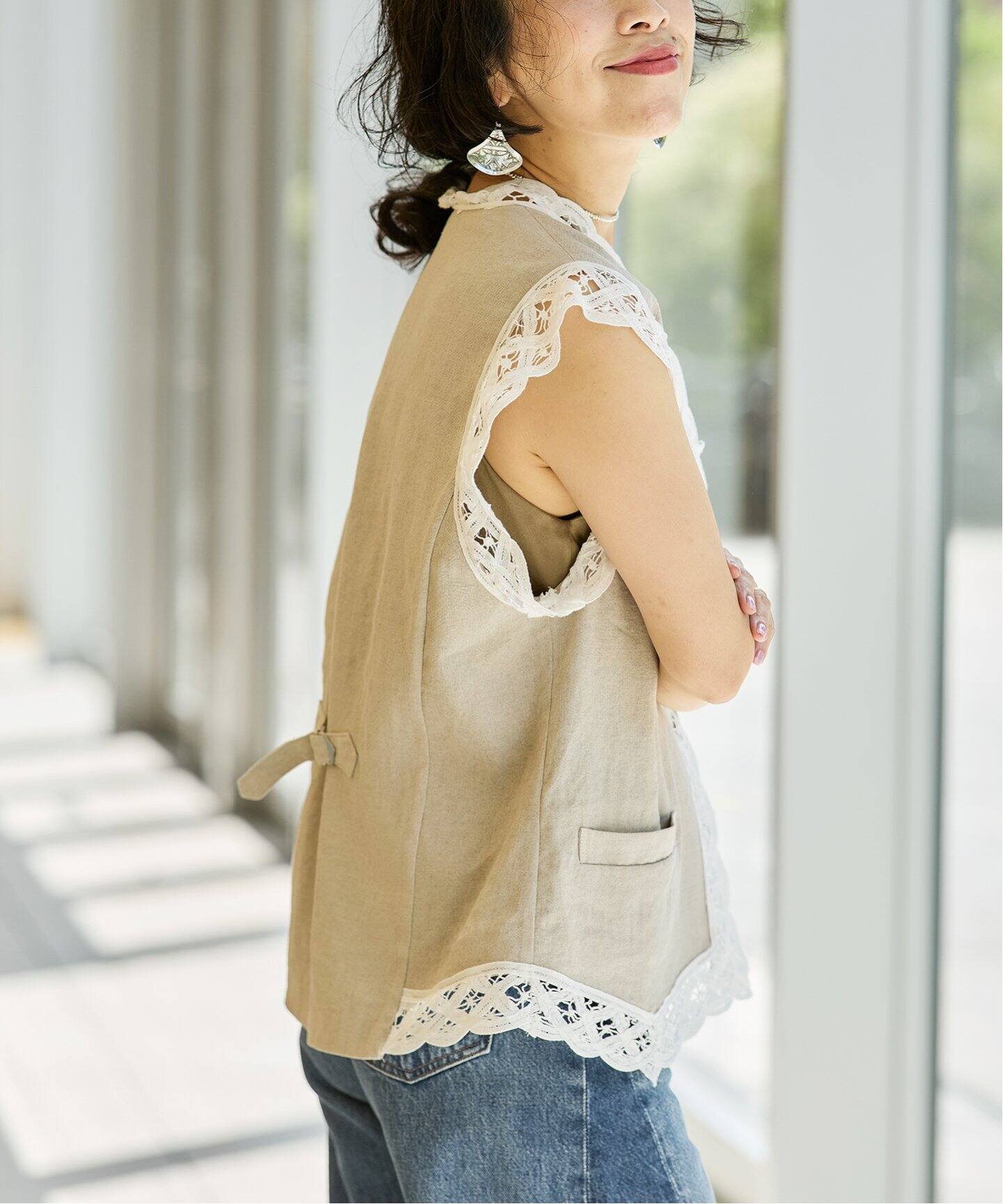 IENA LA BOUCLE バテンレースコンビジレ（ジレ）｜IENA（イエナ）の 