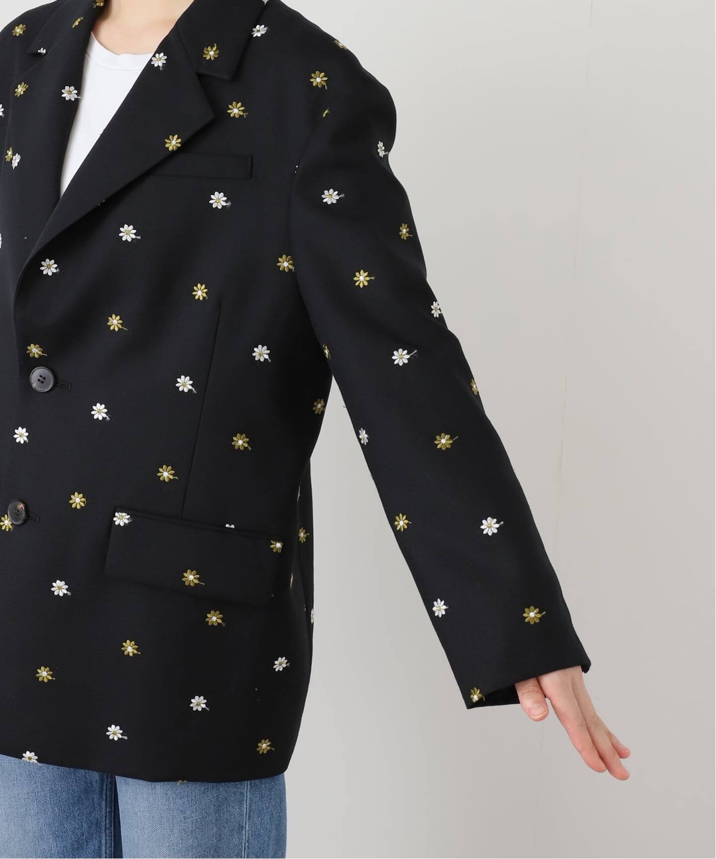 IENA LA BOUCLE フラワーエンブロイダリーウール2Bジャケット 