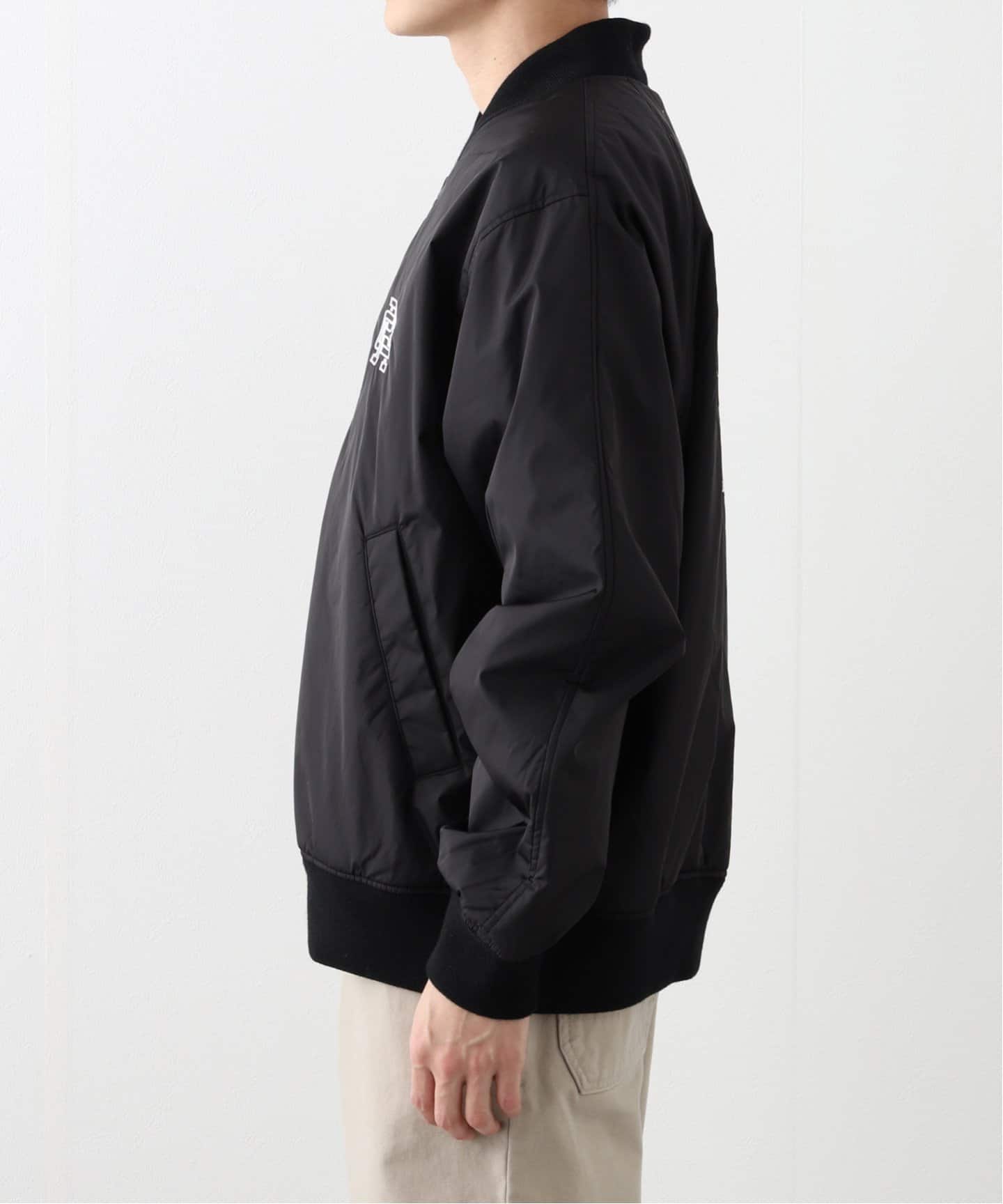 ECONYL SATIN NYLON ARCH LOGO STADIUM JACKET（ナイロンジャケット