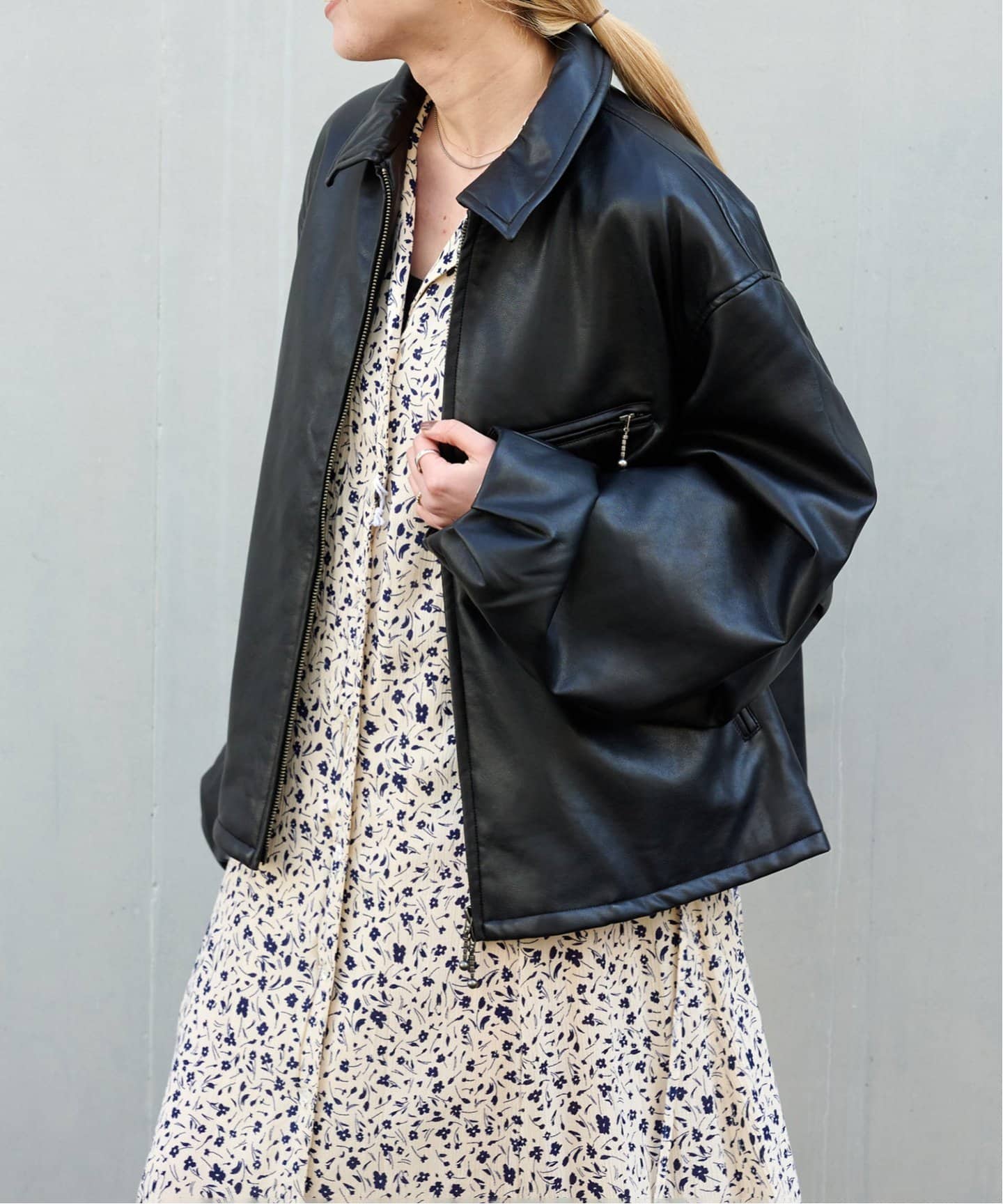【美品】フェイクレザージャケット フェイクレザージャケット レディース アウター 防寒 ライダース