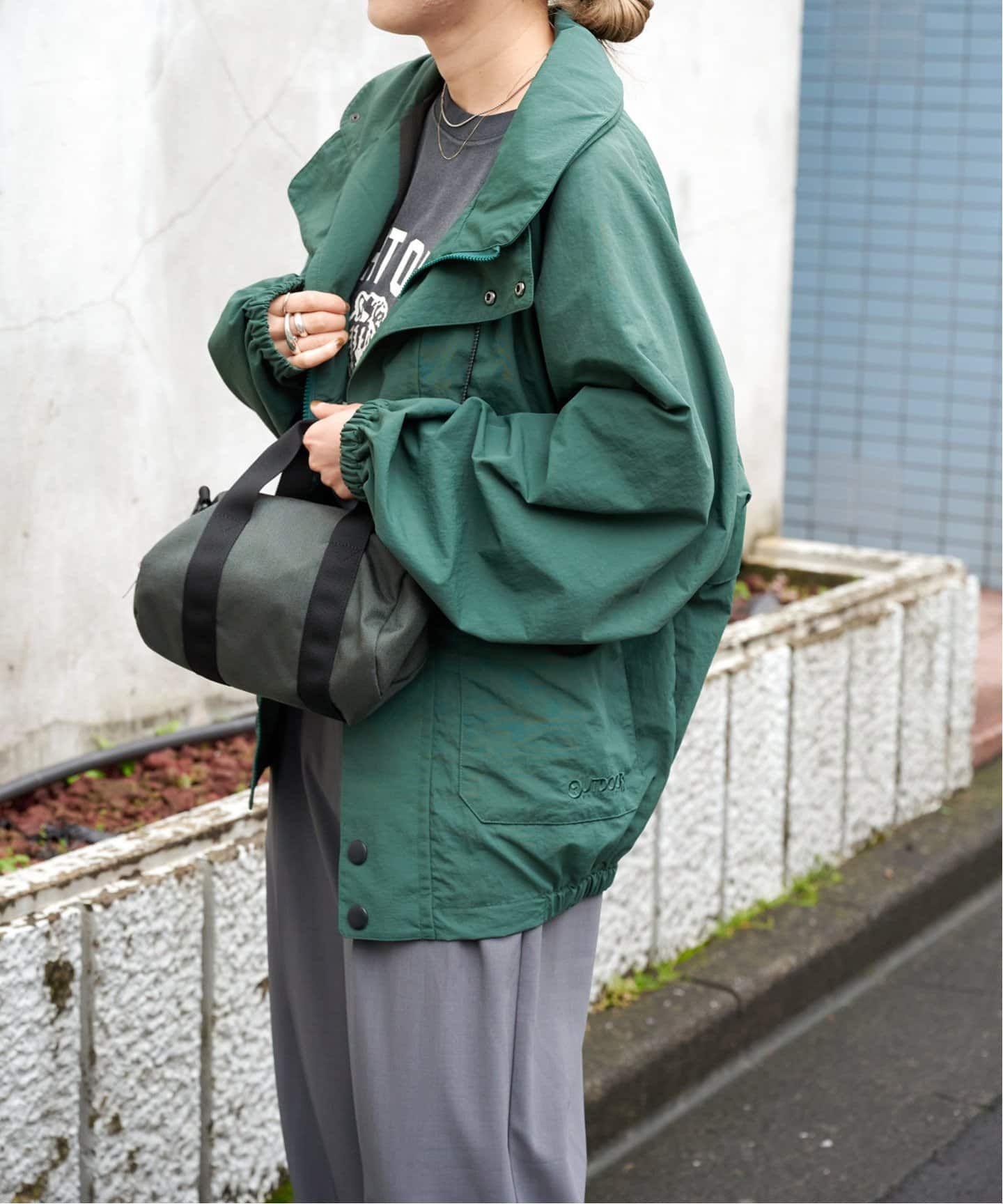OUTDOOR PRODUCTS アスレチックブルゾン アスレチックブルゾン ユニセックス着用可（マウンテンパーカー