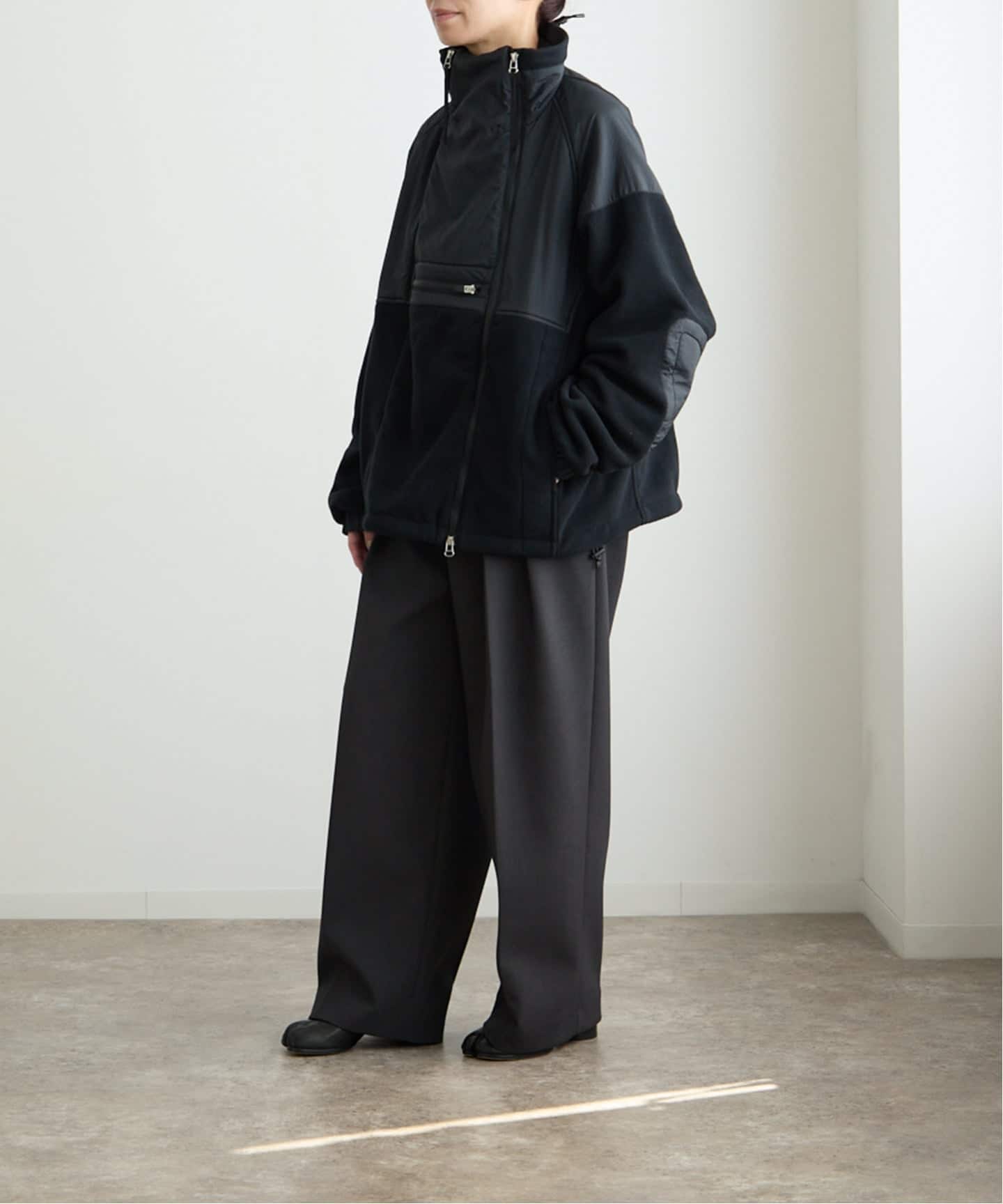 K iyo様パーリーゲイツ　ブラック蓄熱保温フリースブルゾン K-ZOC ケイゾック GLOW KICKS グローキックス 裏フリースフーディー