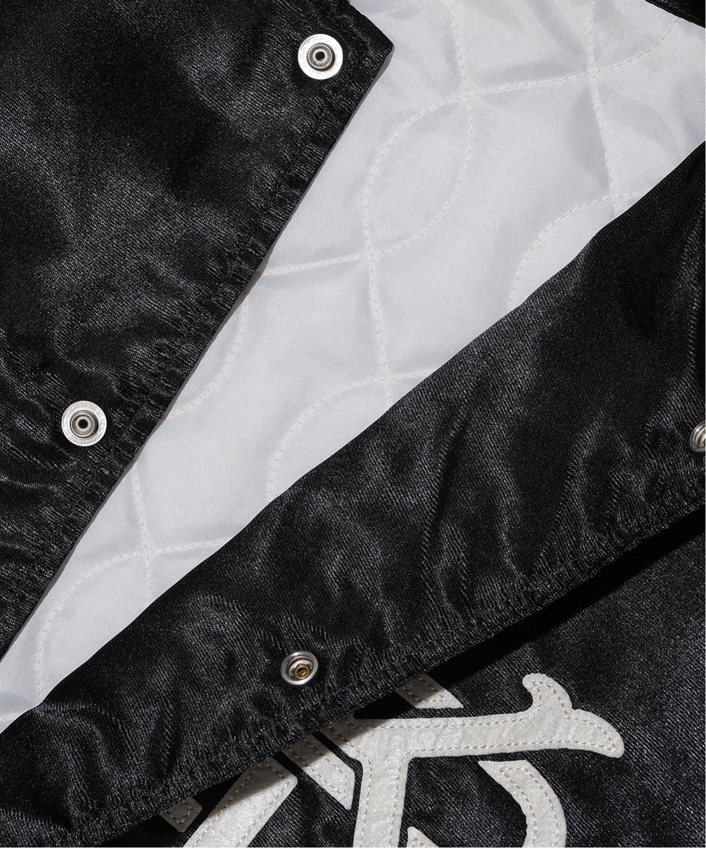 SATIN VARSITY JACKET(その他ブルゾン/アウター)|KEBOZ(ケボズ SATIN VARSITY JACKET(その他ブルゾン/アウター)|KEBOZ(ケボズ