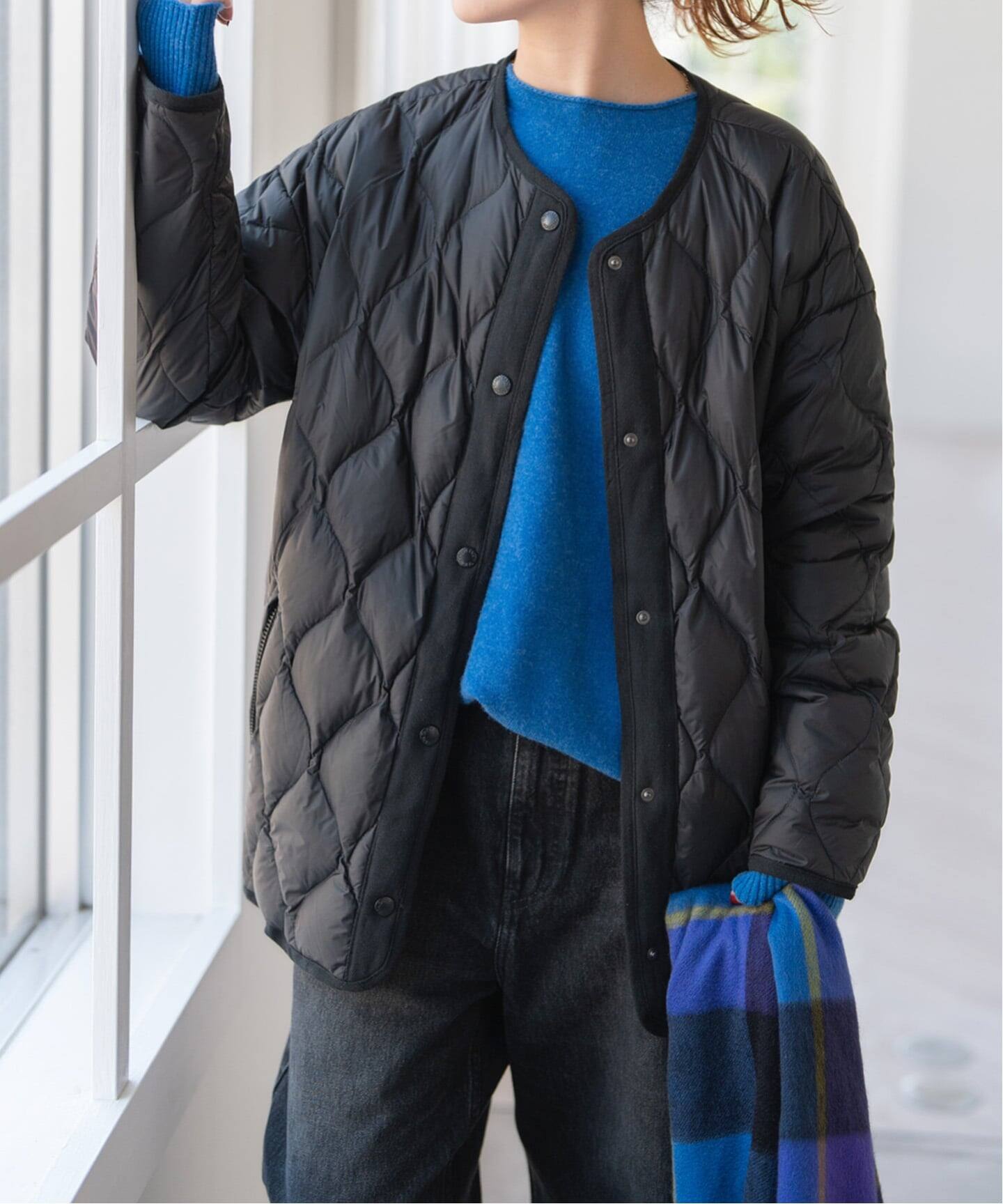 未使用タグ付き モノグラム キルティング ブルゾン ダウンジャケット a-4-si-storn-dawn_1.jpg