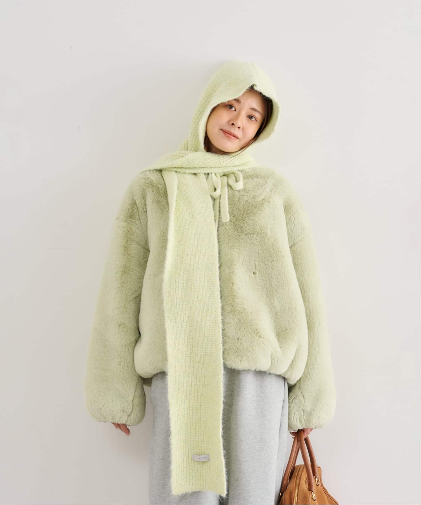 Spick&Span カシミア100%ファーつきポンチョ　美品 Spick&Span カシミア100%ファーつきポンチョ 美品
