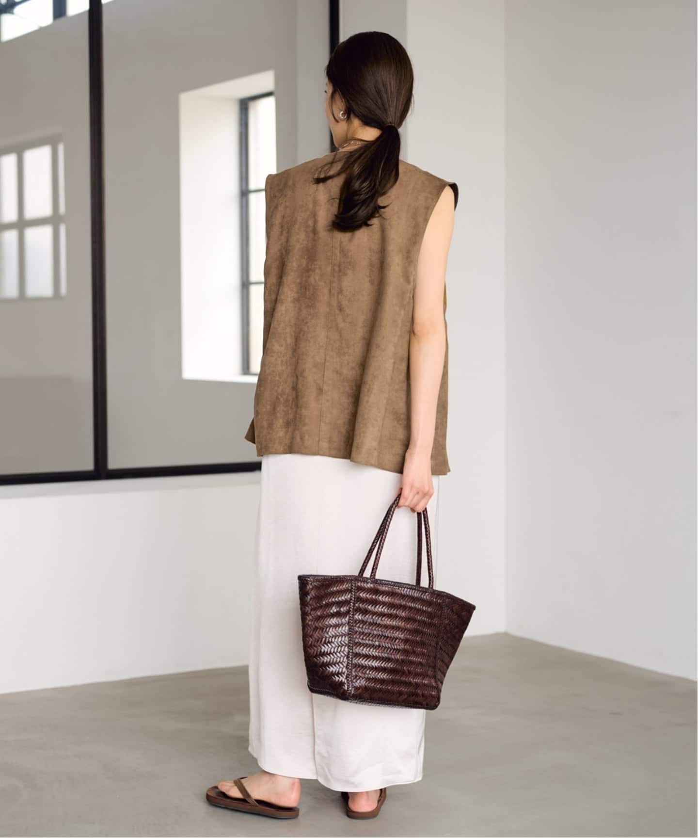 フェイクスエードドレープジレ（ベスト）｜FRAMeWORK（フレーム