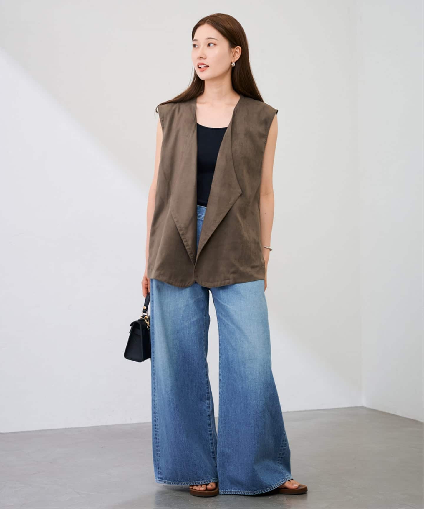 フェイクスエードドレープジレ（ベスト）｜FRAMeWORK（フレームワーク