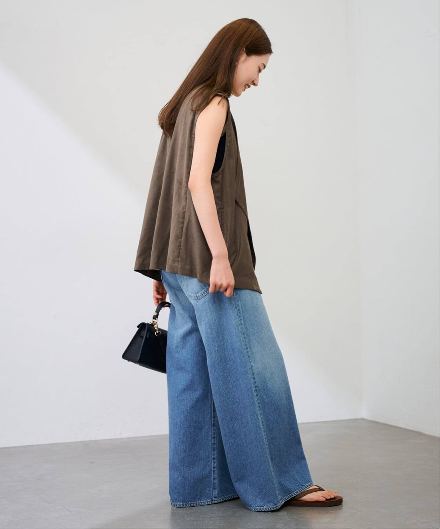 フェイクスエードドレープジレ（ベスト）｜FRAMeWORK（フレームワーク