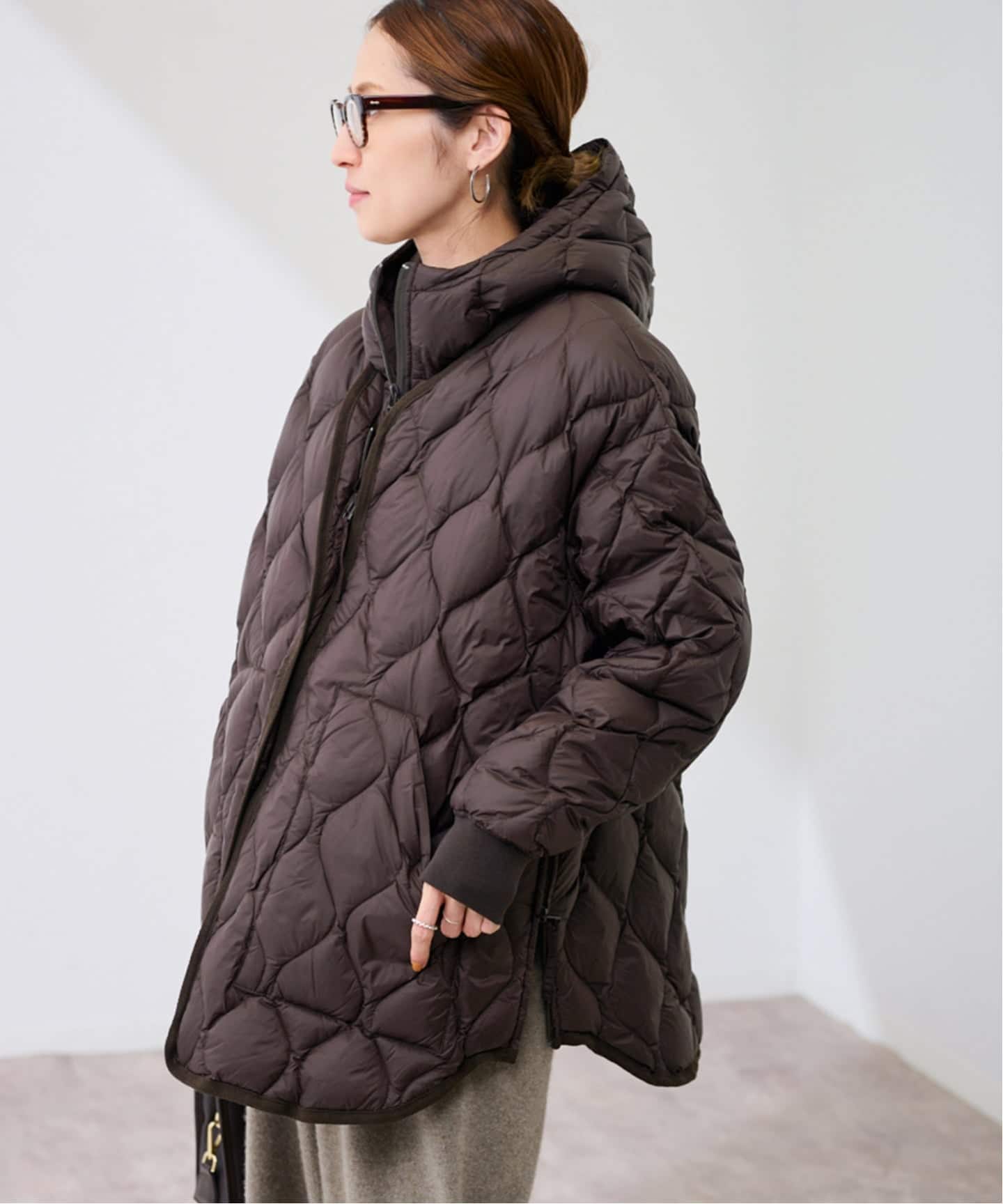 FRAMeWORK TAION/タイオン 別注フードビブス付きブルゾン ≪WEB先行 / 追加予約≫TAION/タイオン 別注フードビブス付き