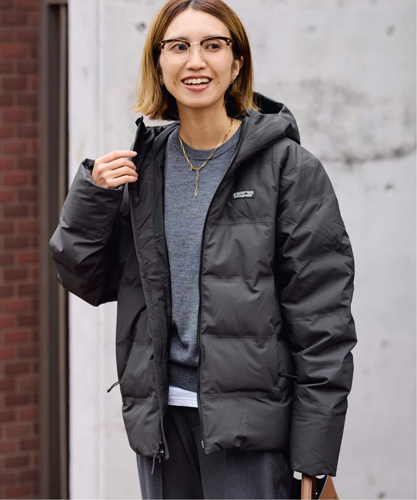 レディース patagonia ダウンジャケット M 希少✨patagonia フード付き