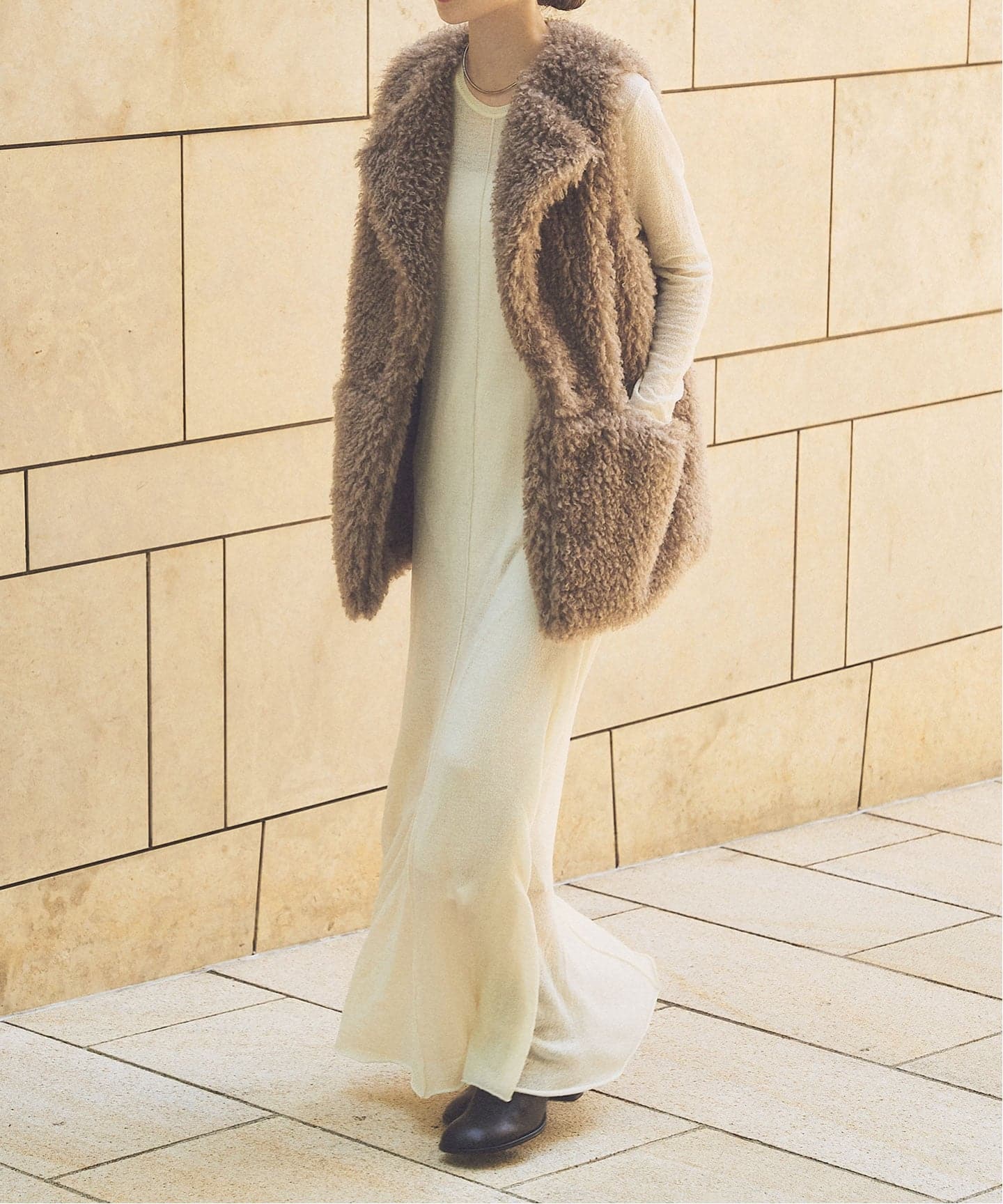 新品未使用　NOBLE エコファーロングベスト　グレー ノーブル NOBLE エコファーロングベスト （グレー