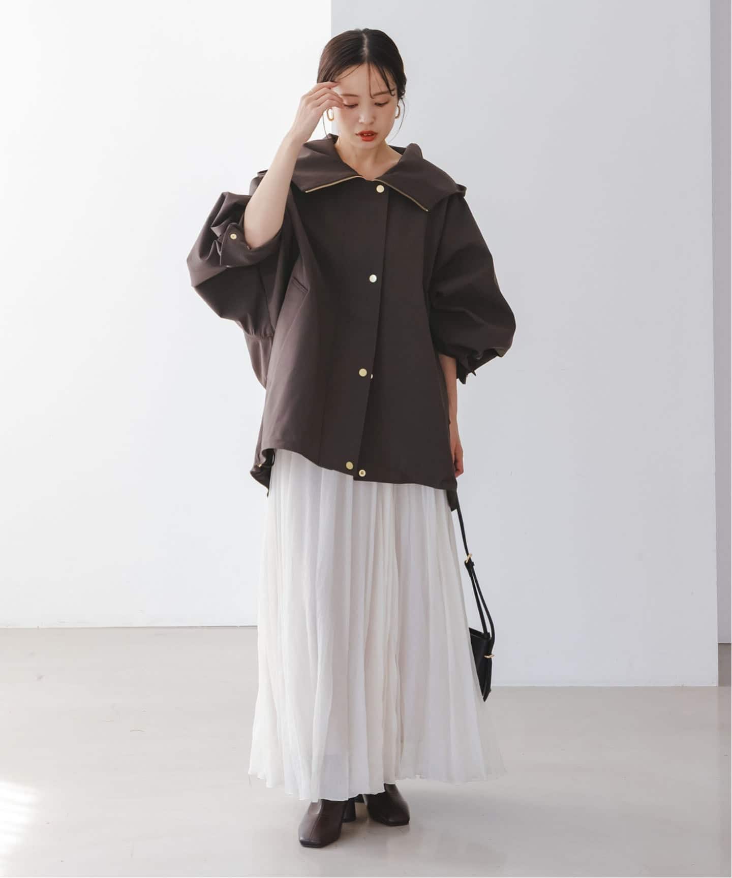 新品タグ付き　ノーブル　ハイツイストダブルクロスフーディブルゾン　ブラウン38 追加》ハイツイストダブルクロスフーディブルゾン（フードコート