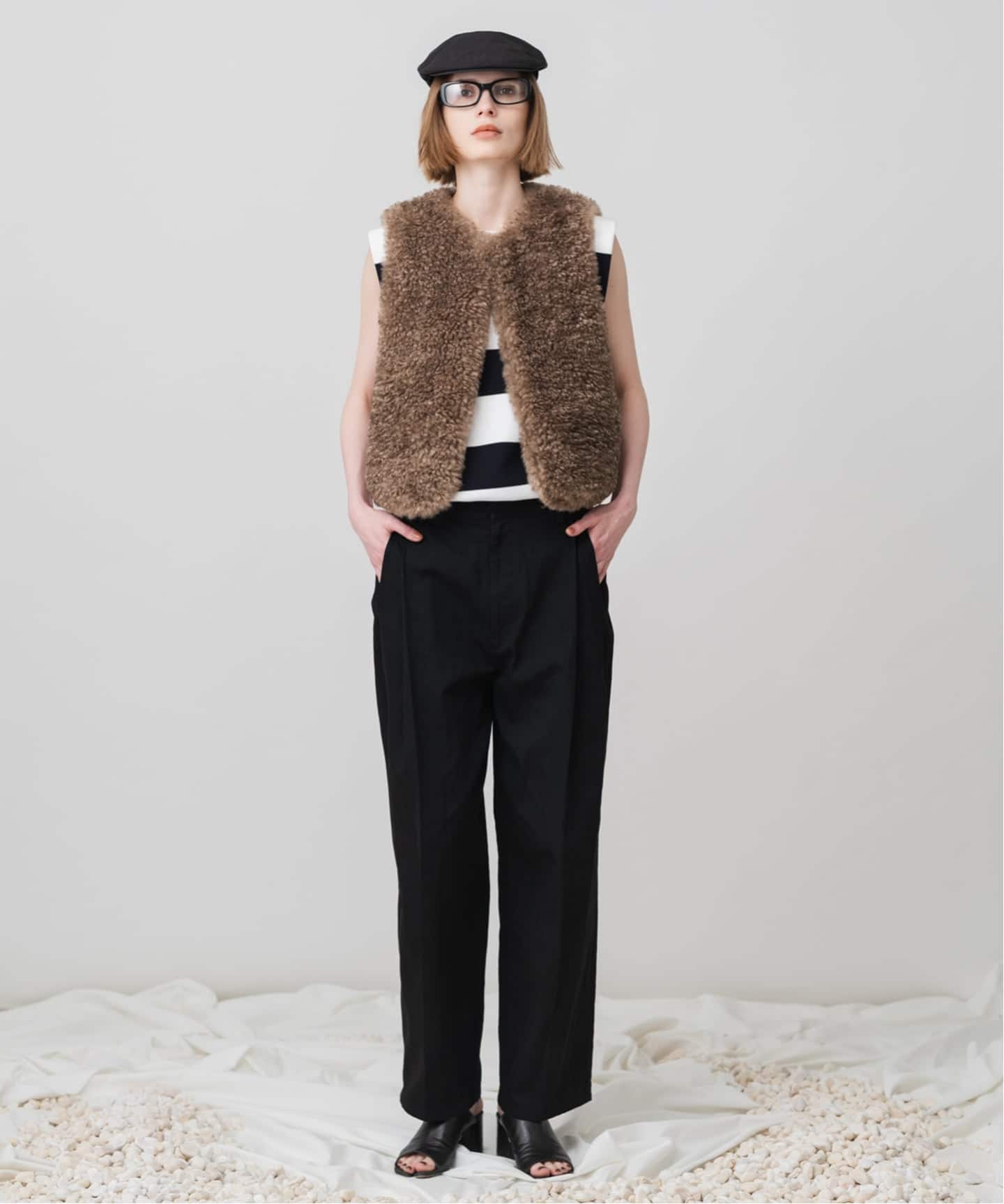 andpal &pal アウター　ファーベスト　crimp Fur vest andpal &pal アウターファーベストcrimp Fur vest