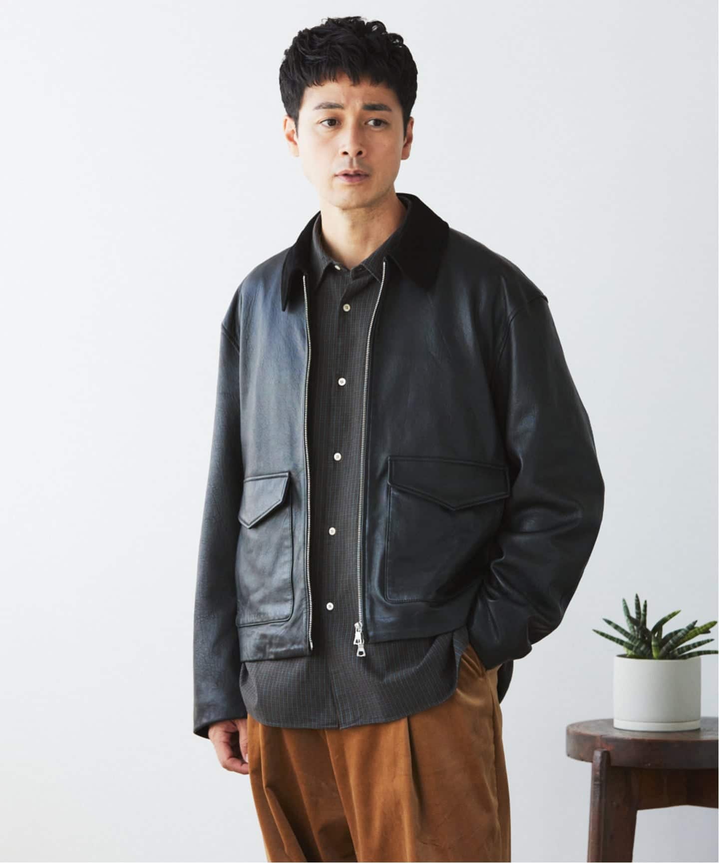 LA BOUCLE (ラブークル) LAMB LEATHER FLIGHT ジャケット（レザー