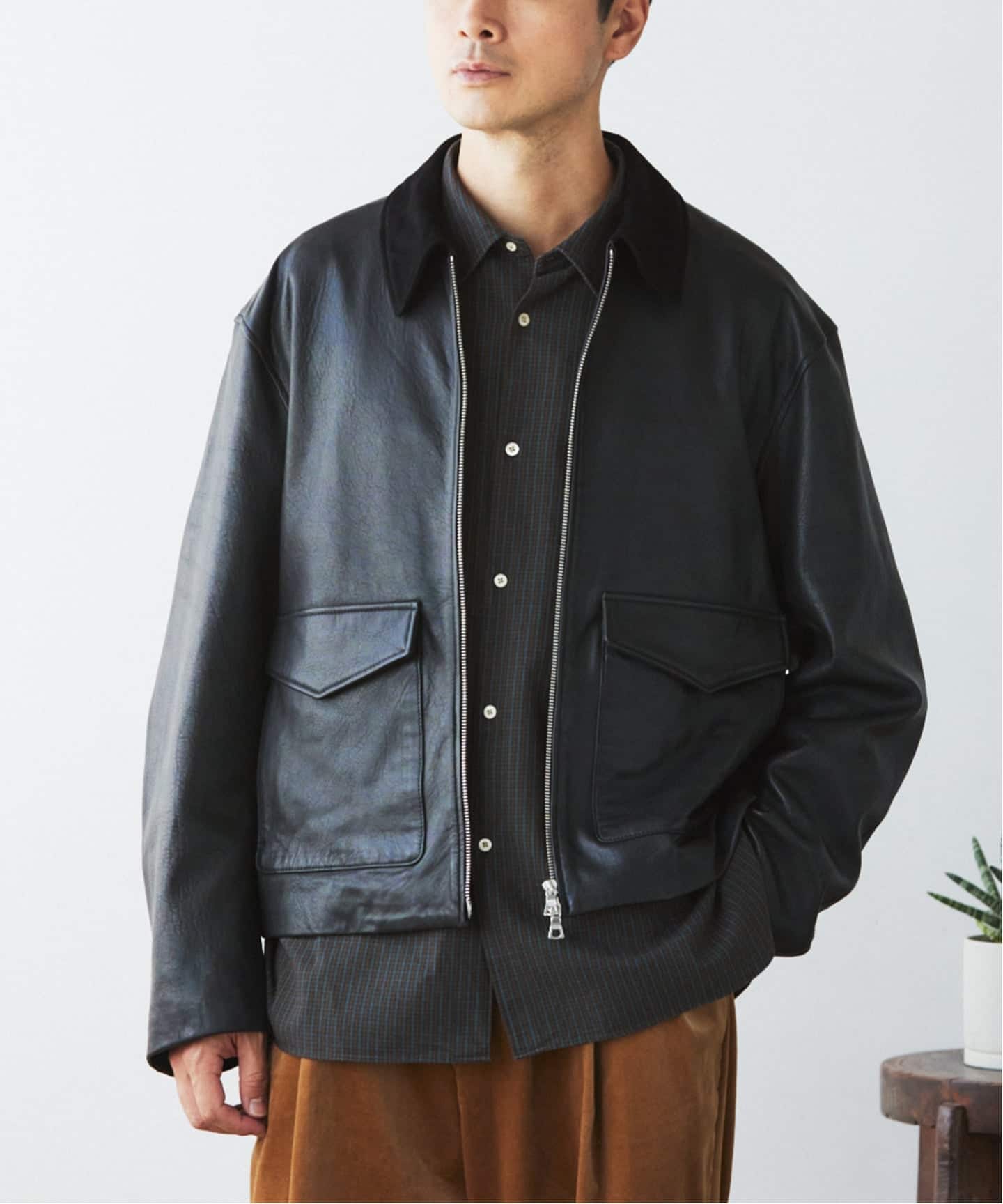 LA BOUCLE (ラブークル) LAMB LEATHER FLIGHT ジャケット（レザー