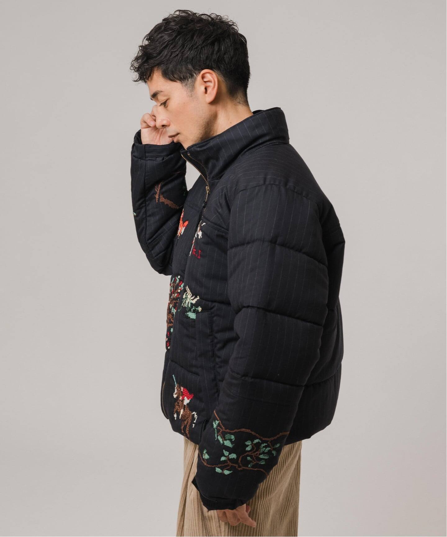 KHOKI（コッキ）別注 embroidery puffer jacke（その他ブルゾン