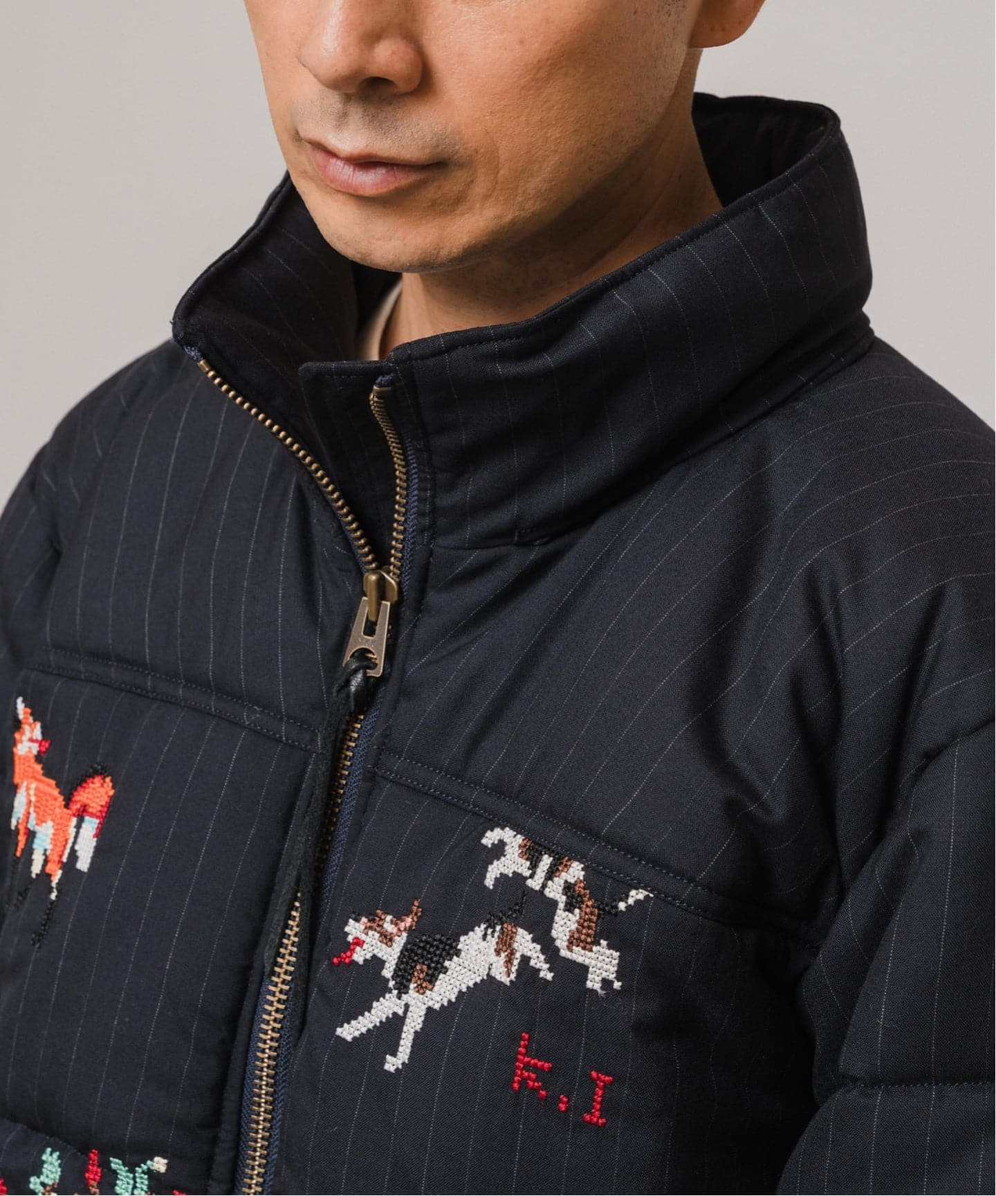 予約》KHOKI（コッキ）別注 embroidery puffer jacke（その他ブルゾン