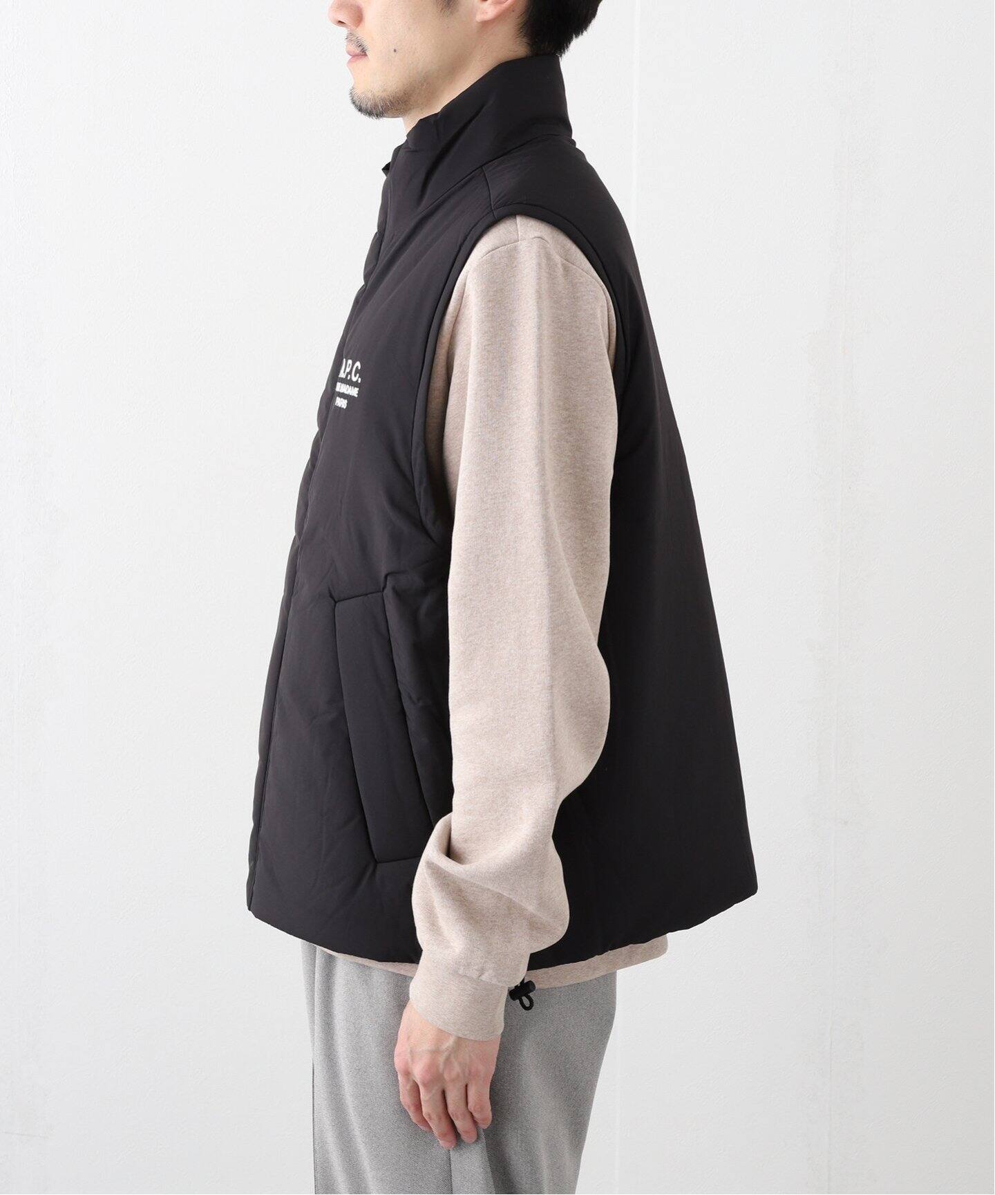 A.P.C. (アーペーセー) LUMIERE TECHNIQUE Raymond ベスト（ダウン 