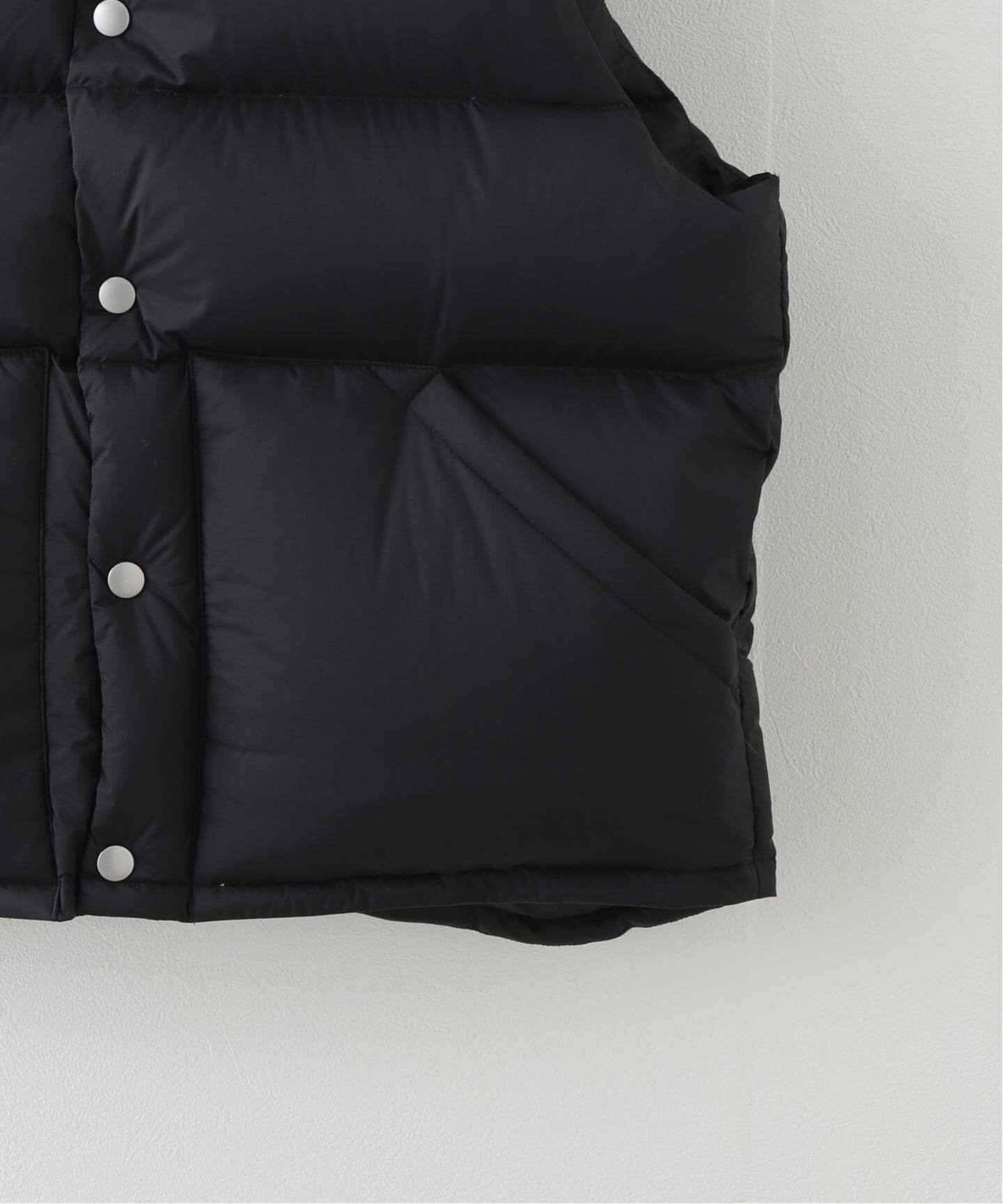 AURALEE (オーラリー) SUPER LIGHT NYLON RIPSTOP DOWN V A25AV02 NL