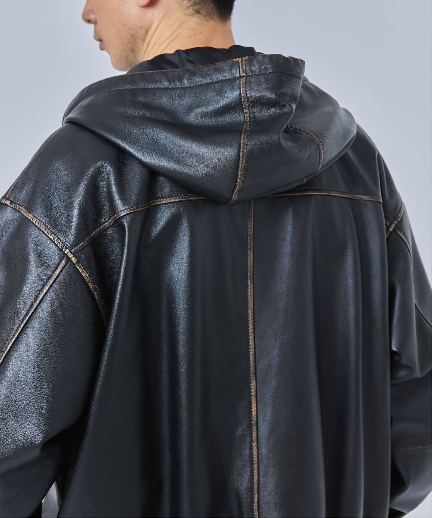 CCU(シーシーユー) 別注 Rub Skin パーカー（レザージャケット