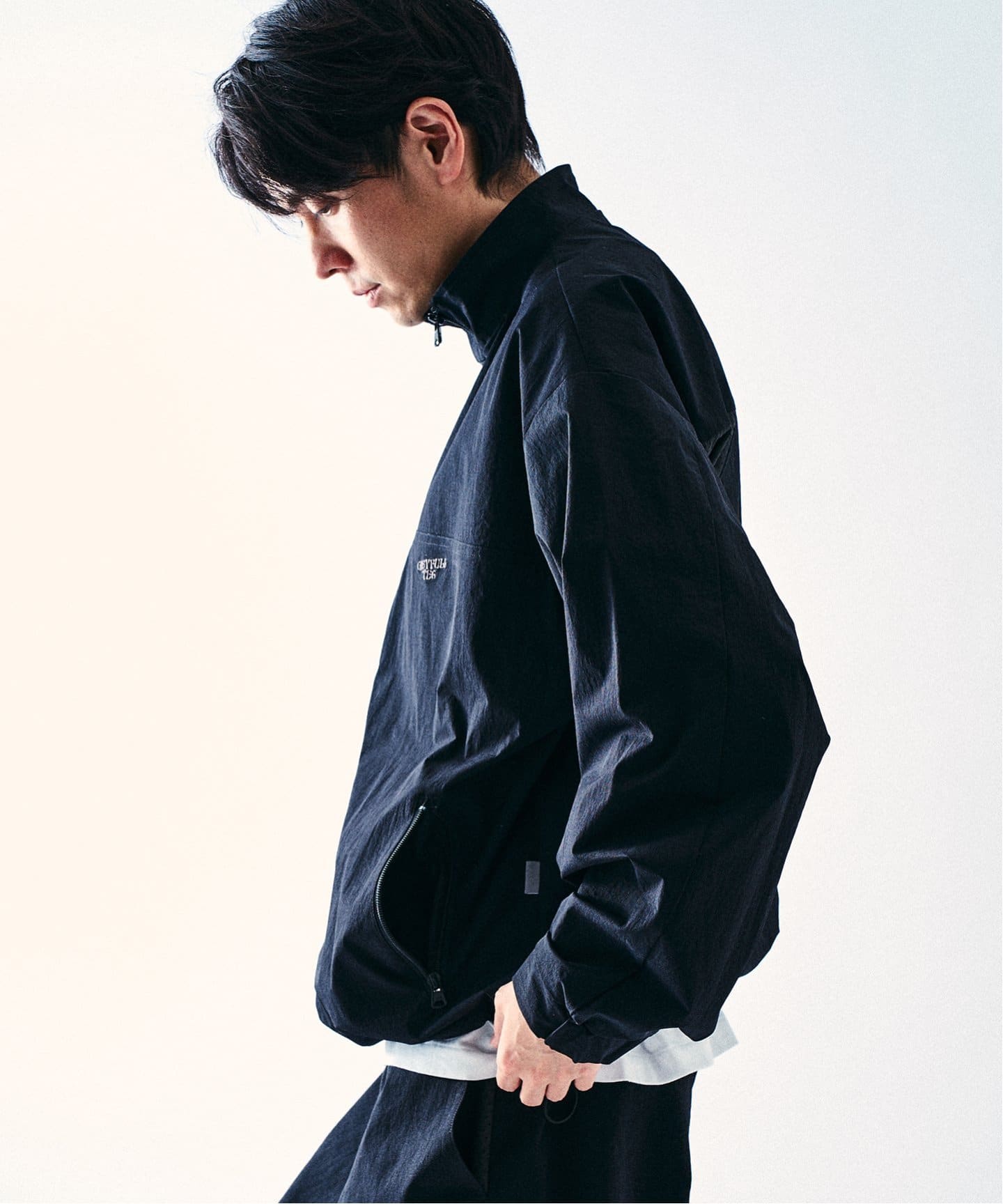 パンチングパネル ナイロンブルゾン（ナイロンジャケット）｜417