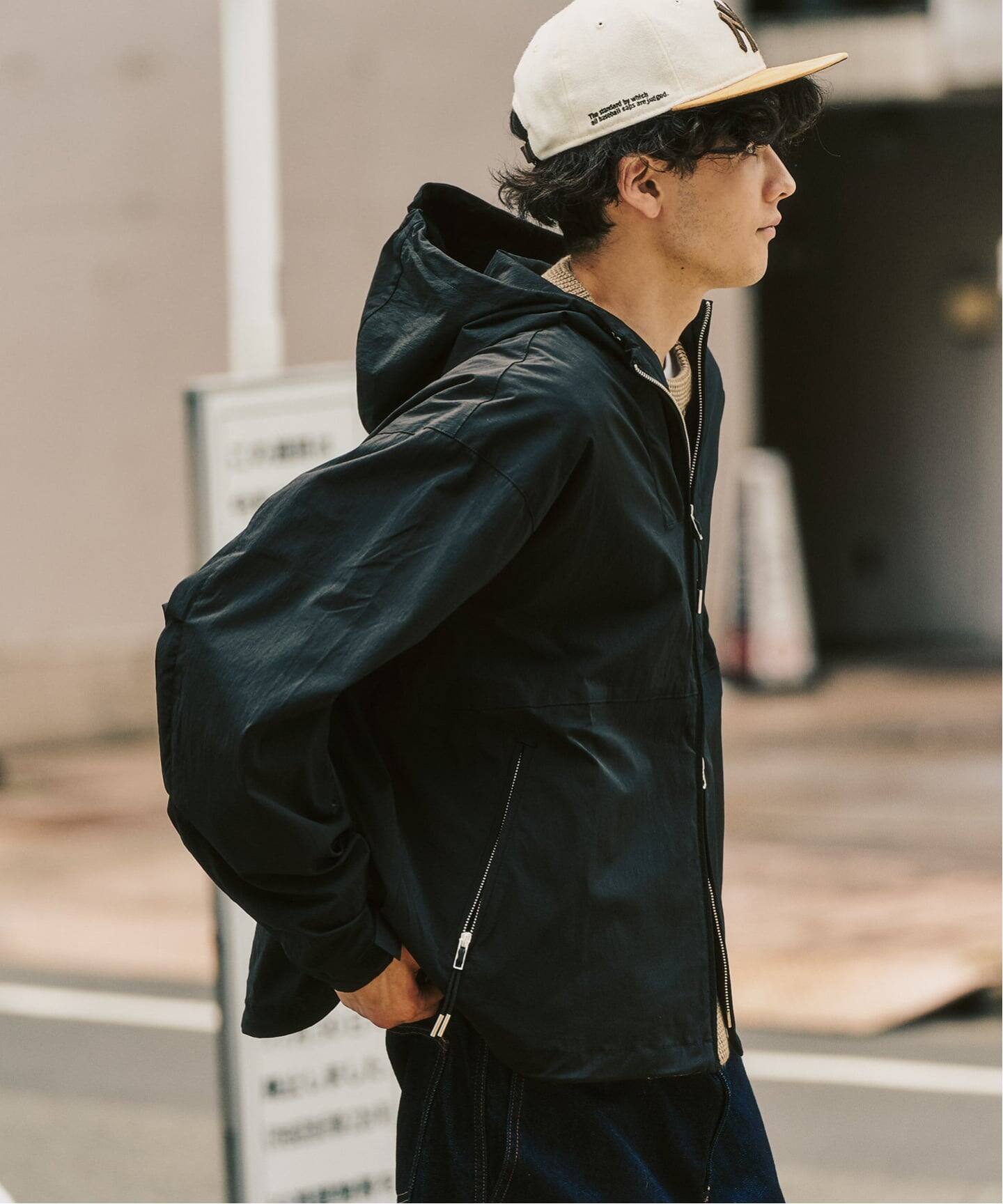 V12　ナイロンパーカー　新品未使用★ ワッシャーナイロン utility パーカー（ナイロンジャケット