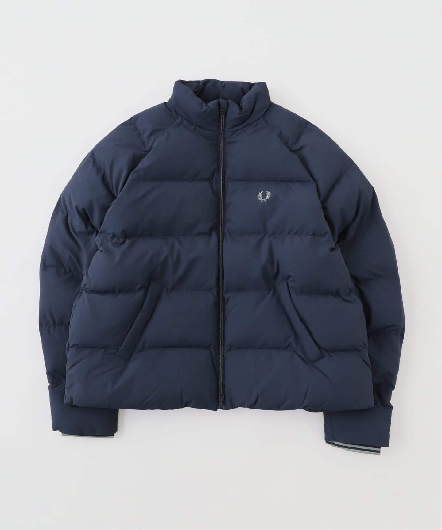 フレッドペリー Raglan Sleeve Padded Jacket FRED PERRY / フレッドペリー RAGLAN SLEEVE PADDED JACKET（中綿