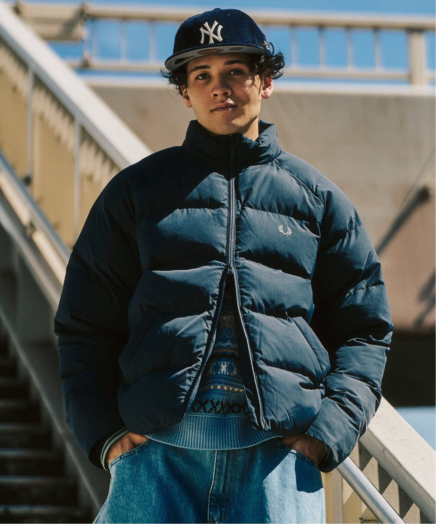 FRED PERRY / フレッドペリー RAGLAN SLEEVE PADDED JACKET（中綿