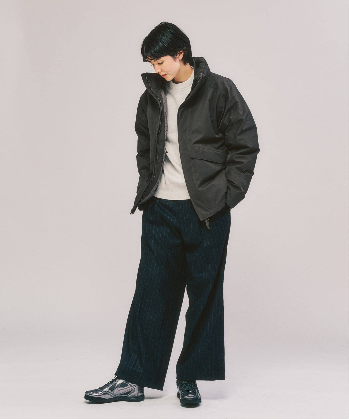   ブラック ダウンジャケット CANADA GOOSE (カナダグース) フード フルジップ ダウンジャケット